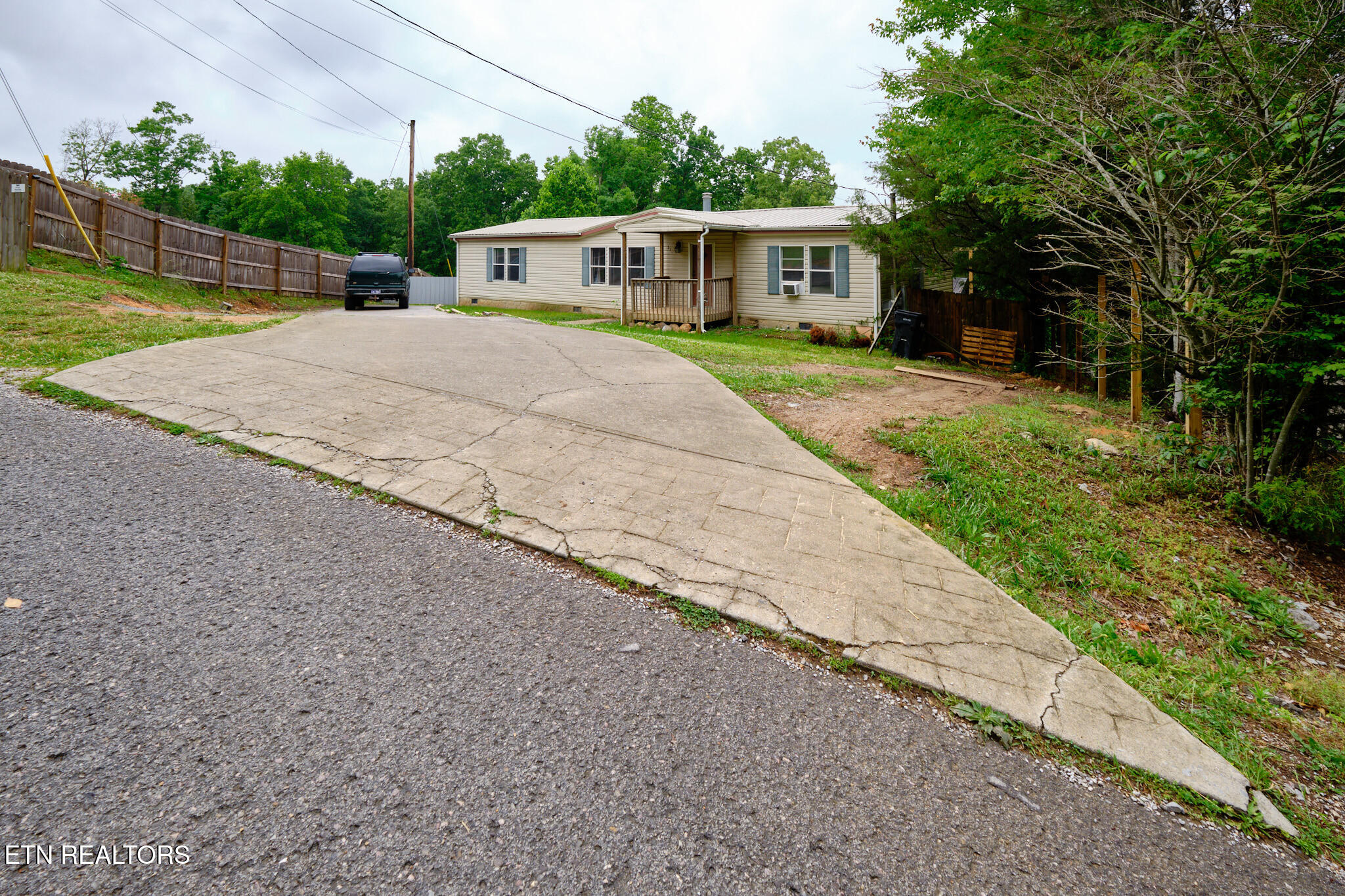 110 Moosetrail Lane Powell TN 37849