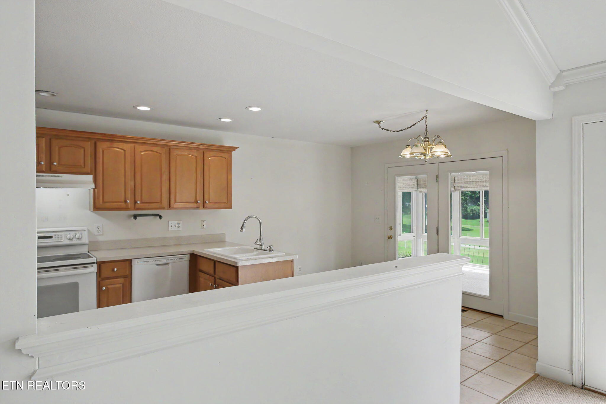 103 Oohleeno Way Loudon TN 37774
