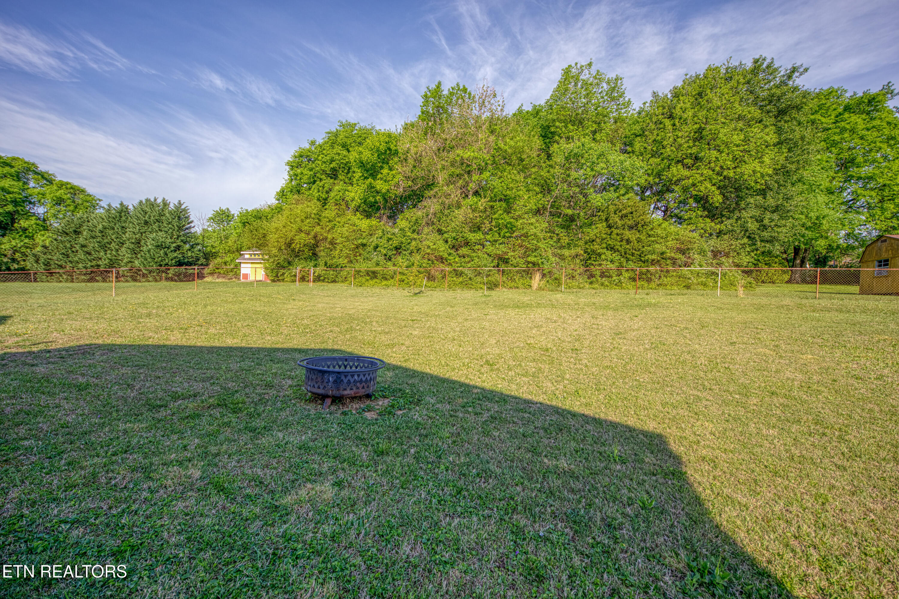 3419 Rockford Boyd Road Rockford TN 37853