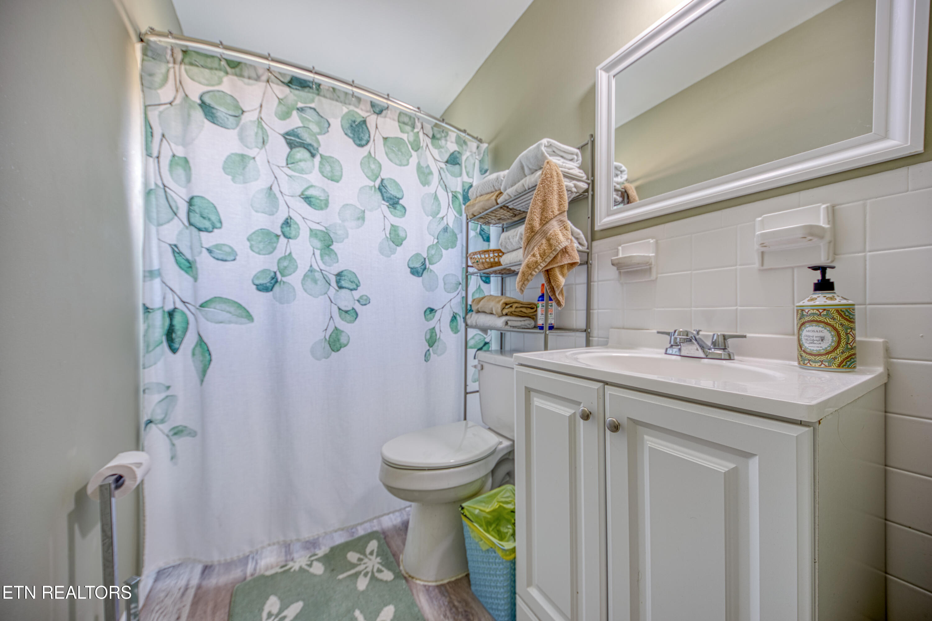 3419 Rockford Boyd Road Rockford TN 37853