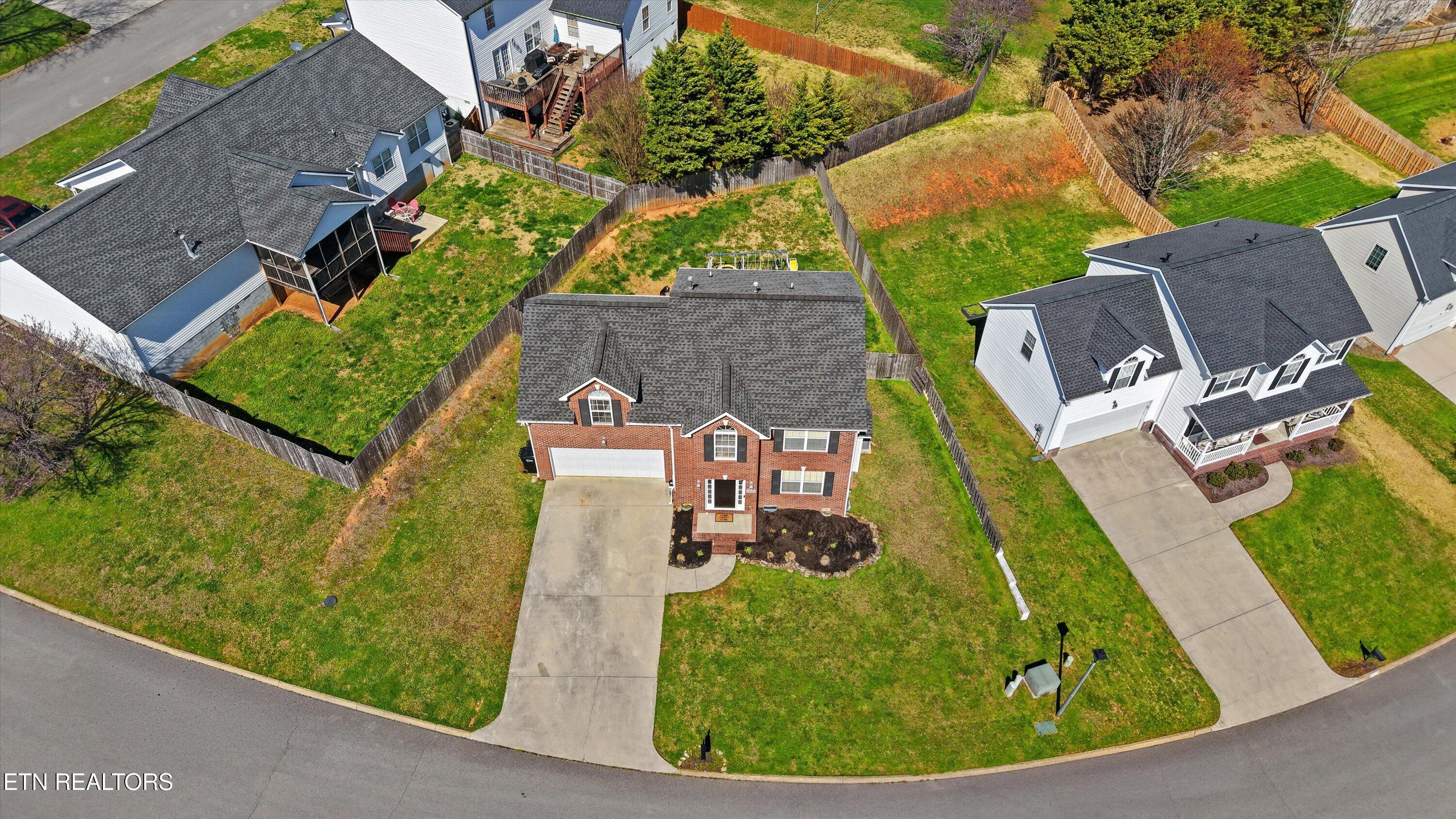 7648 Cool Breeze Road Knoxville TN 37938