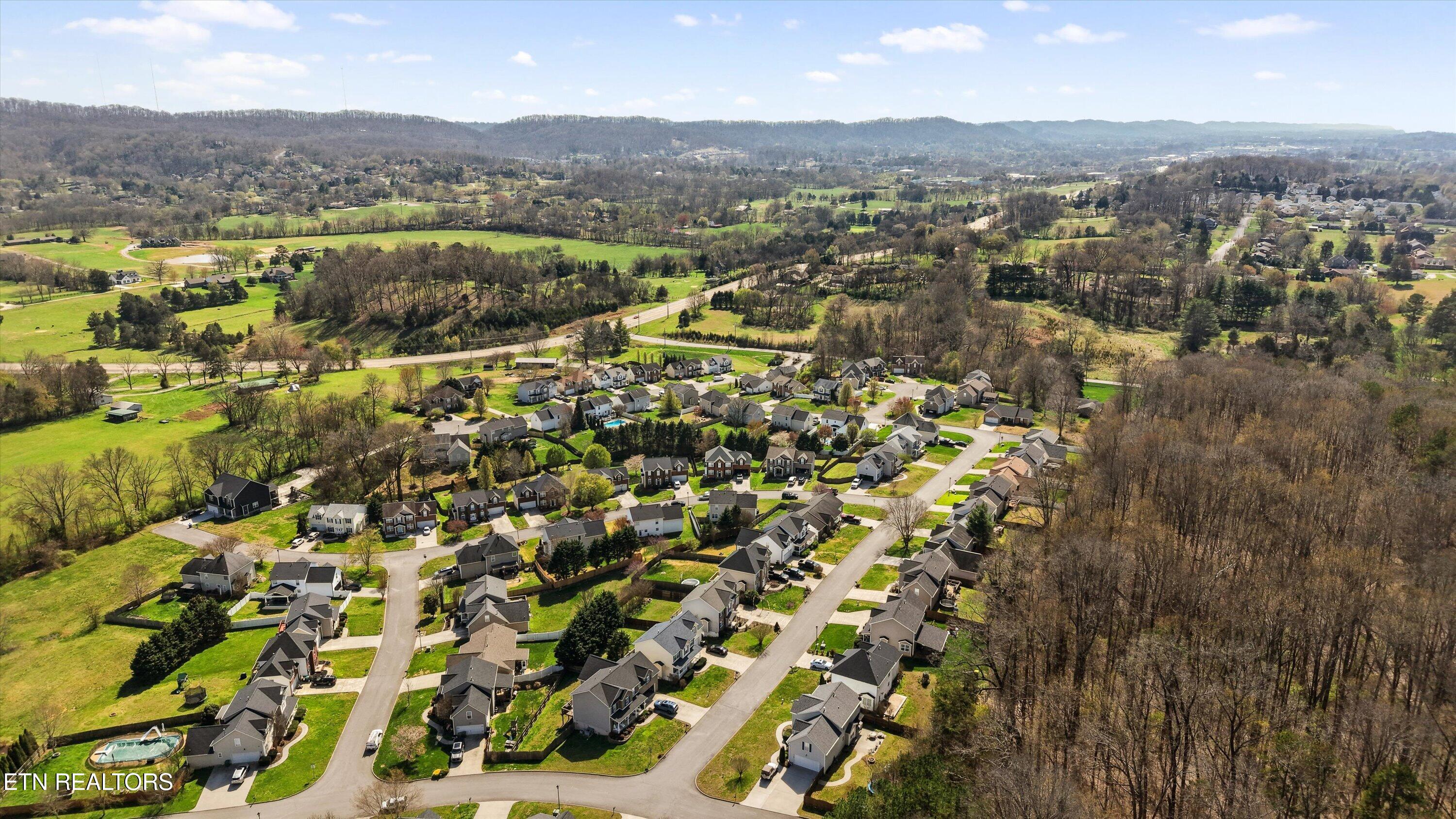 7648 Cool Breeze Road Knoxville TN 37938