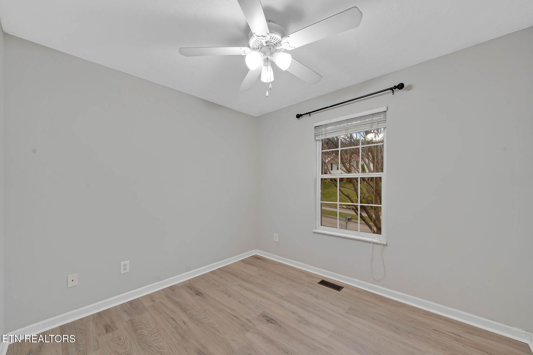 2822 Diane Gayle Drive Knoxville TN 37924