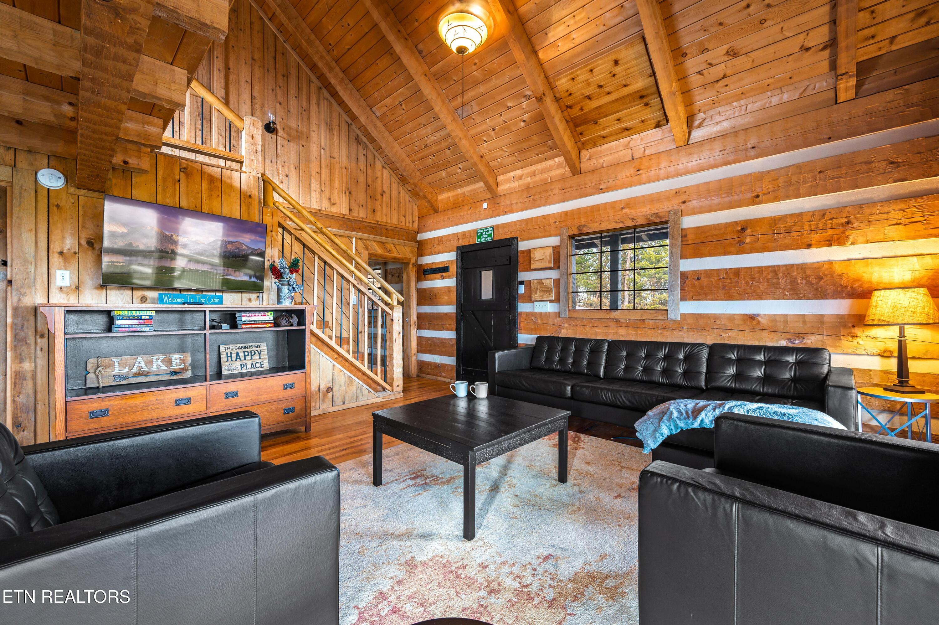 1019 Moonside Lane Sevierville TN 37876