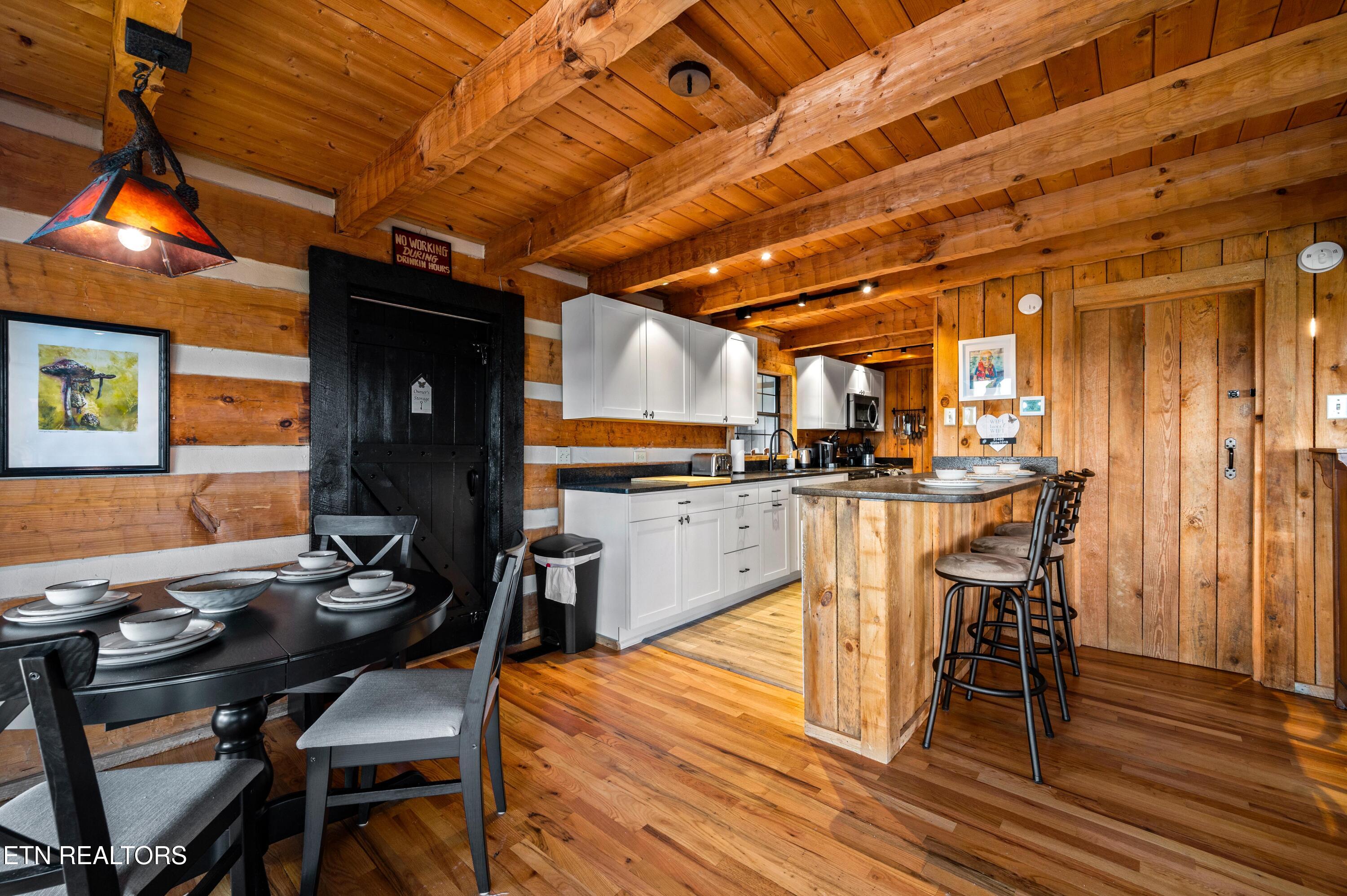 1019 Moonside Lane Sevierville TN 37876