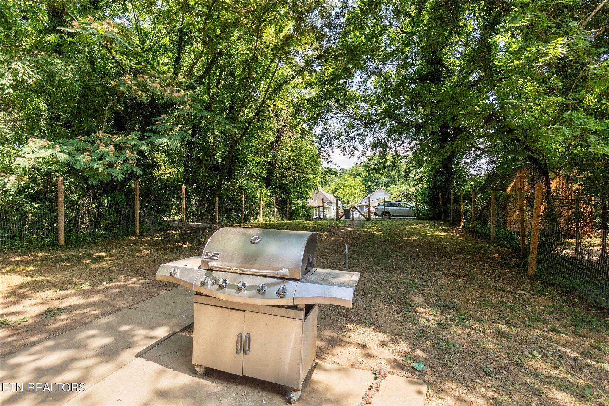 2722 Wilson Avenue Knoxville TN 37914