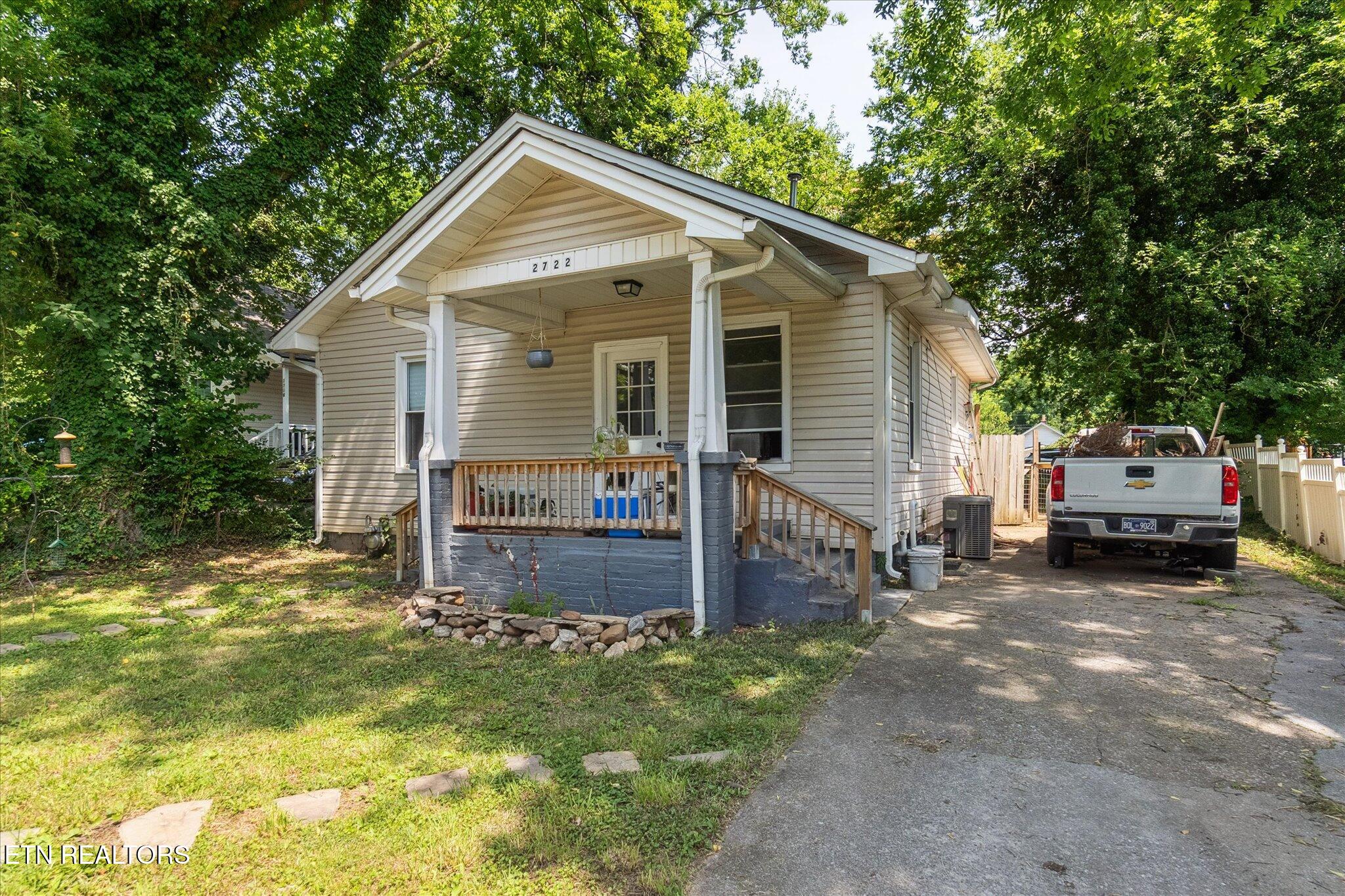 2722 Wilson Avenue Knoxville TN 37914