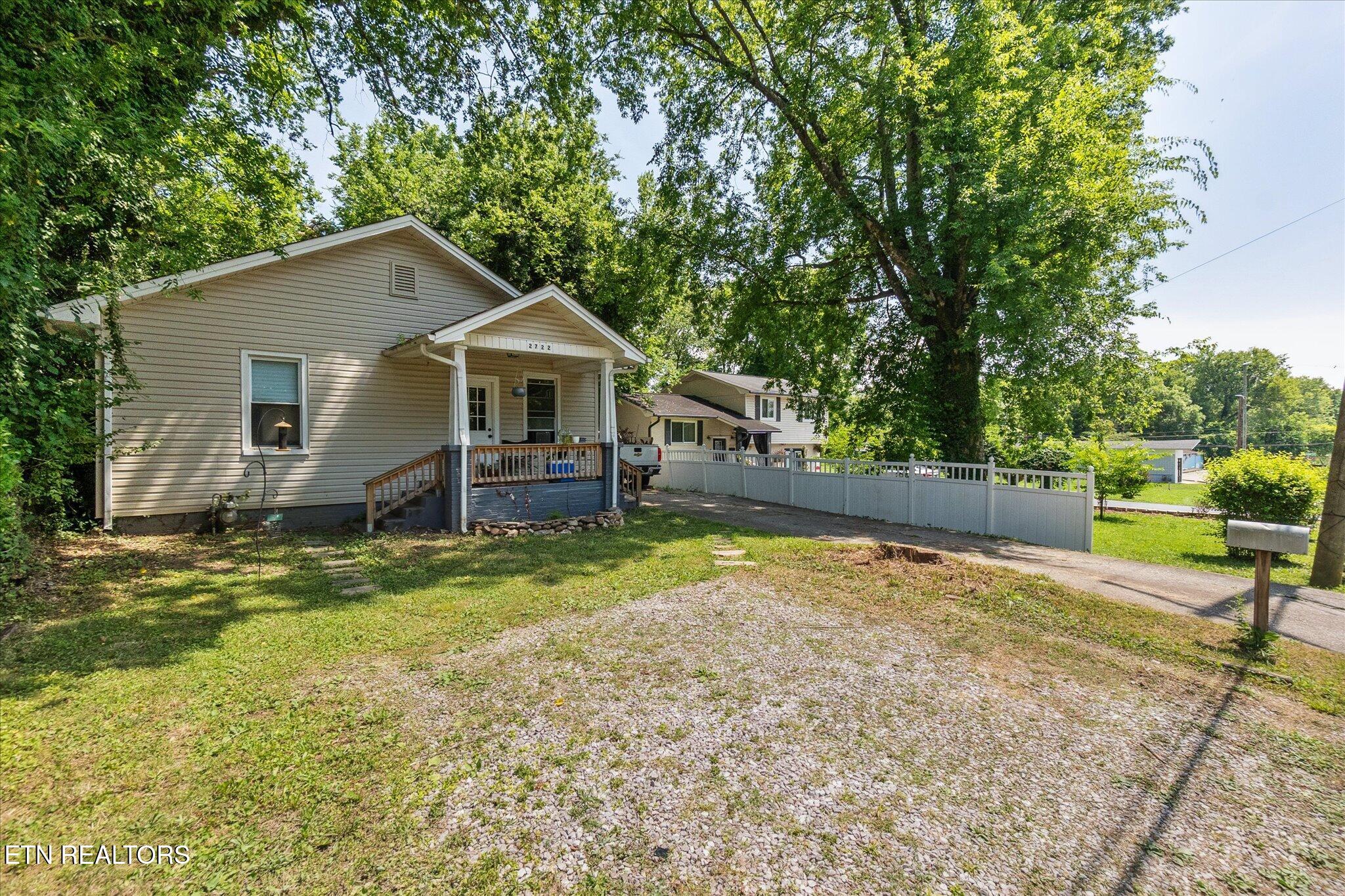 2722 Wilson Avenue Knoxville TN 37914