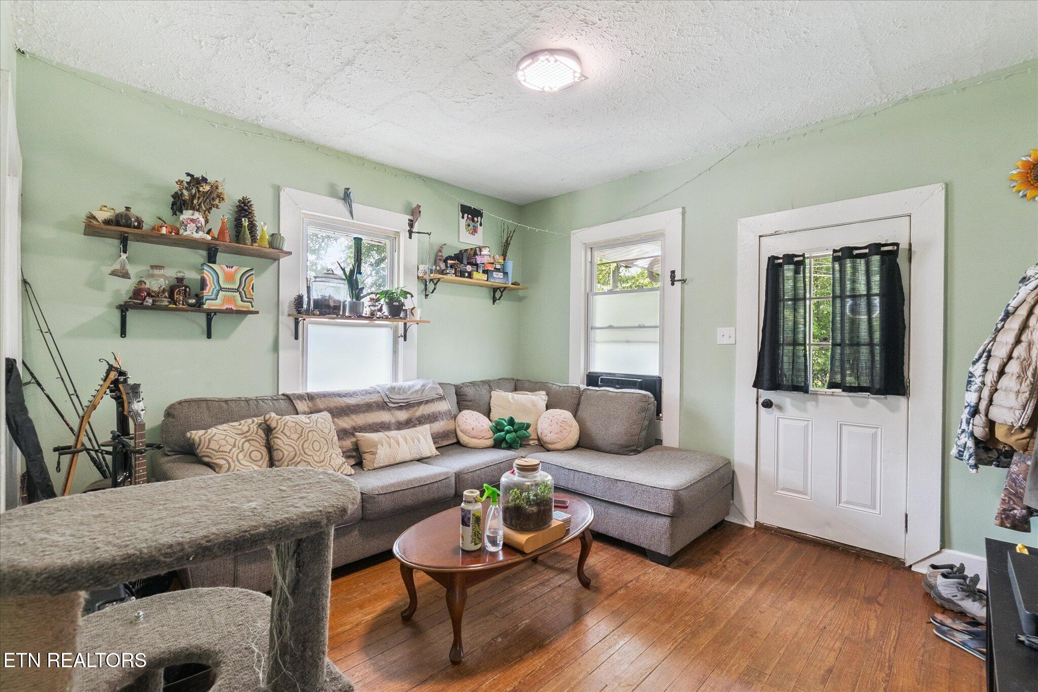 2722 Wilson Avenue Knoxville TN 37914