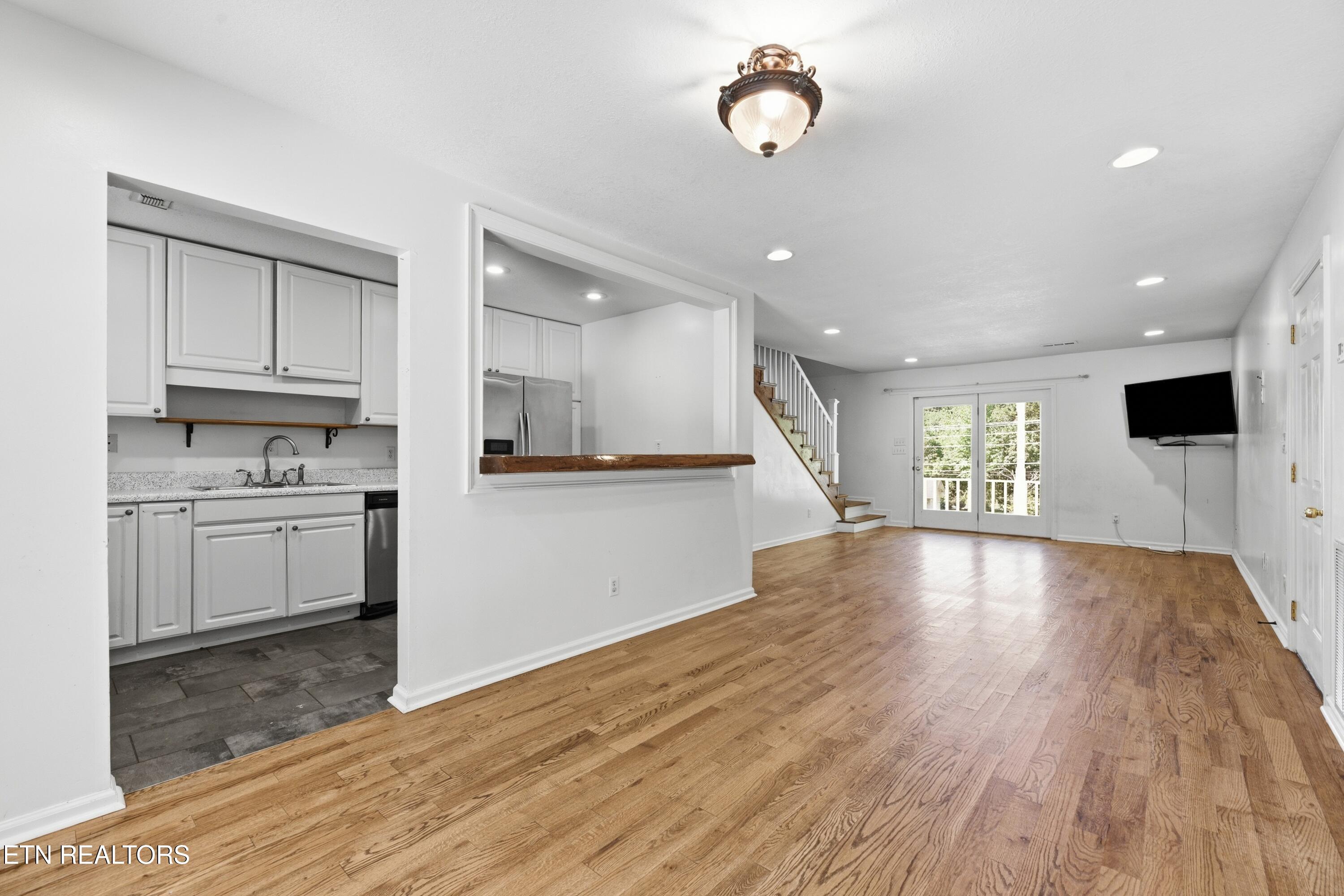 923 Marlow Circle Clinton TN 37716