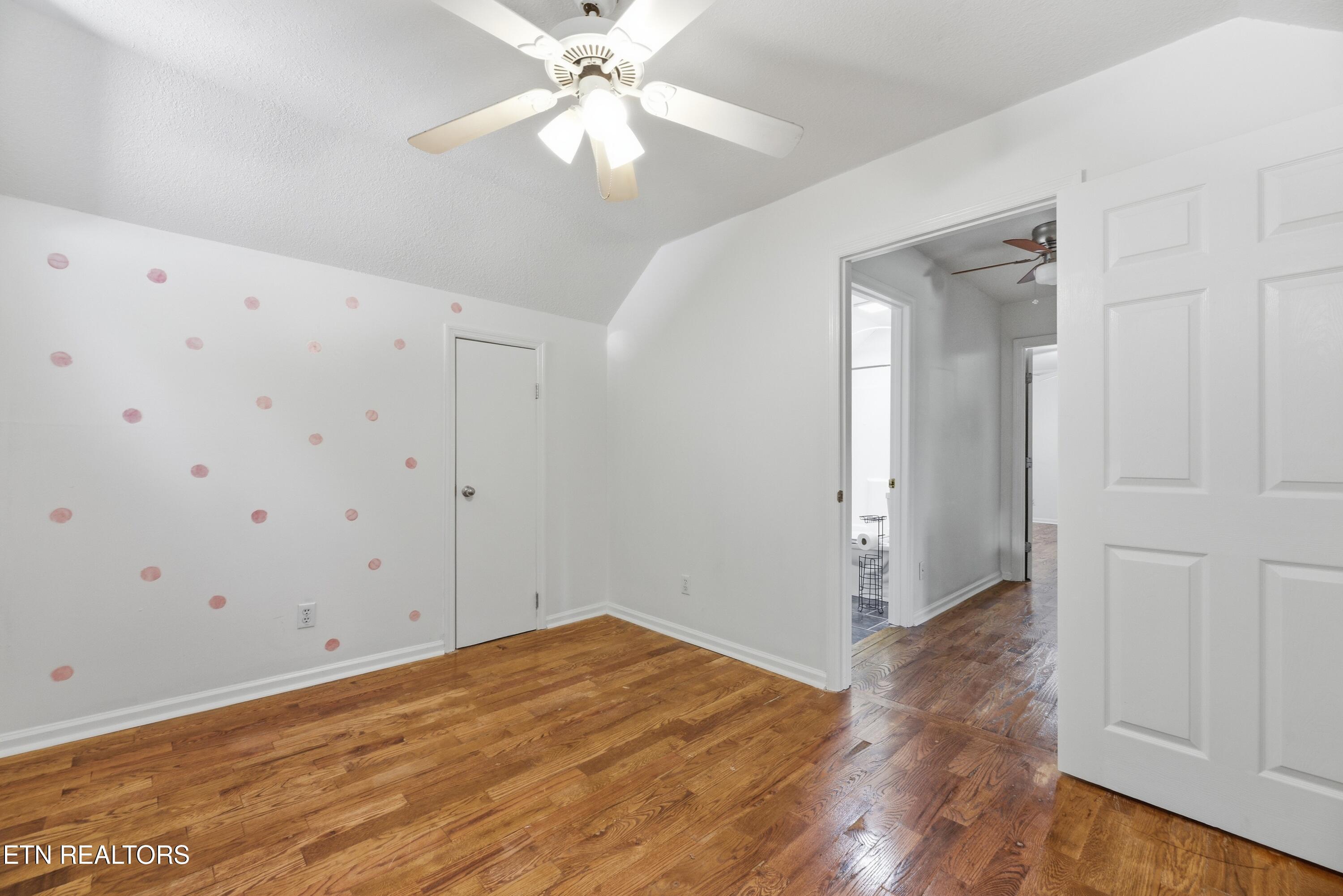 923 Marlow Circle Clinton TN 37716
