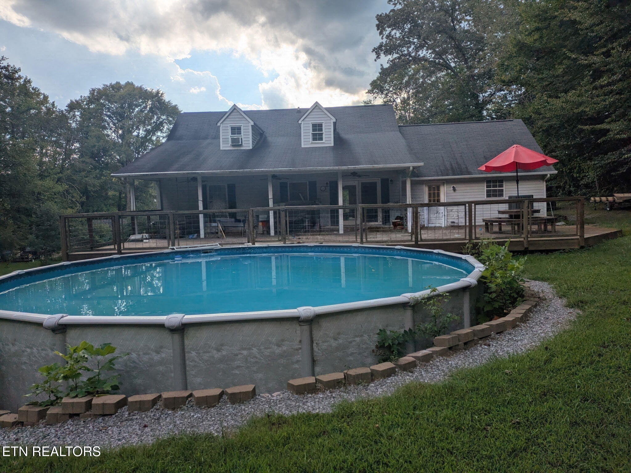 923 Marlow Circle Clinton TN 37716