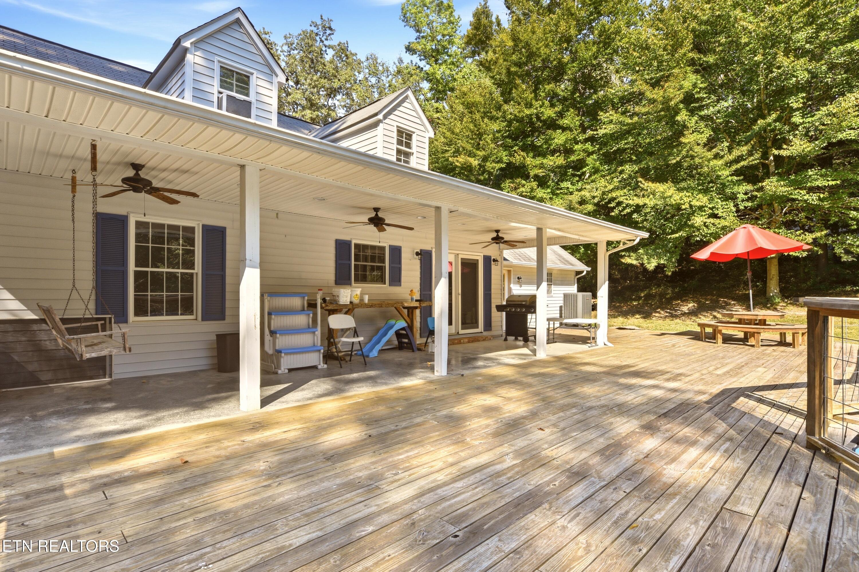 923 Marlow Circle Clinton TN 37716