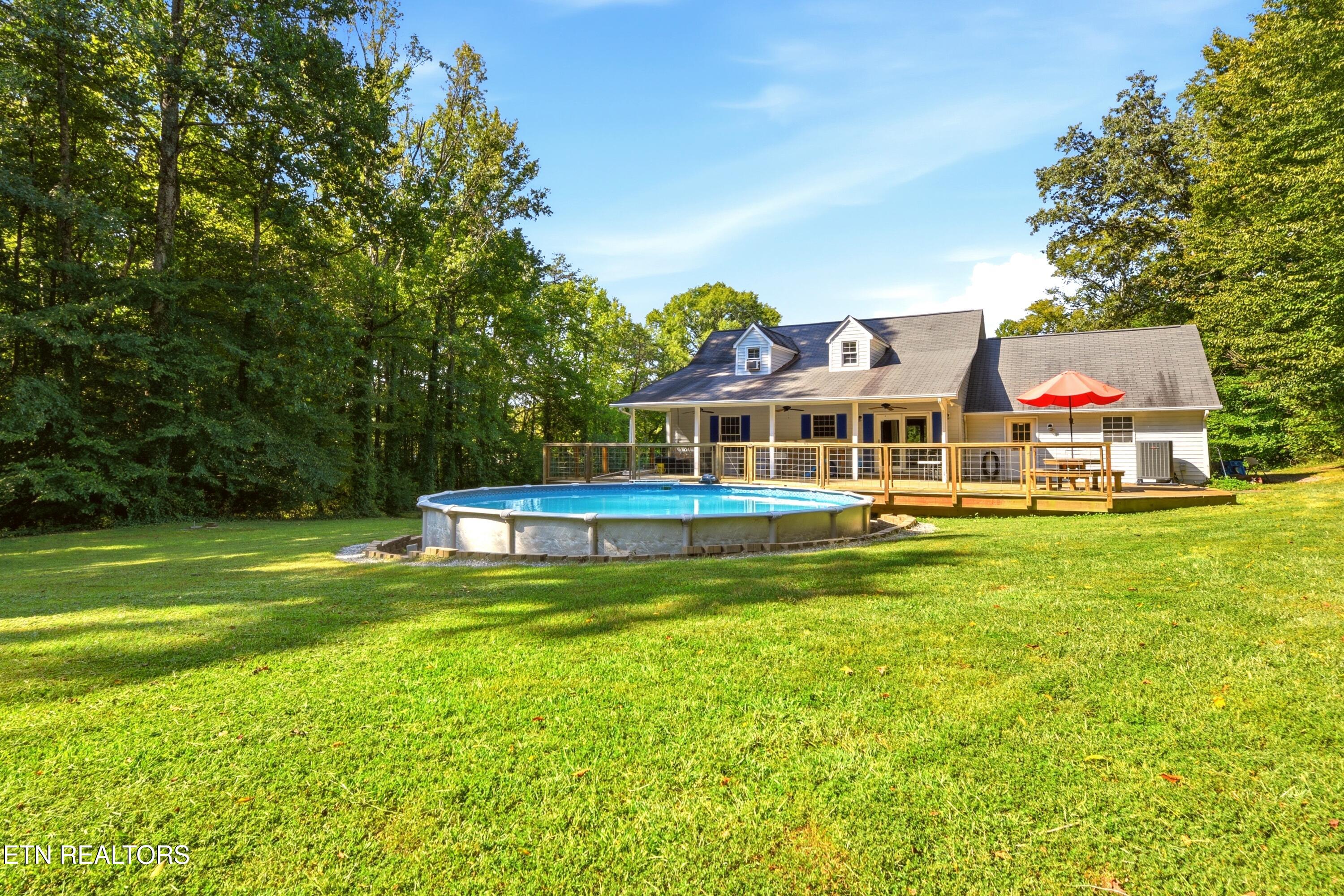 923 Marlow Circle Clinton TN 37716