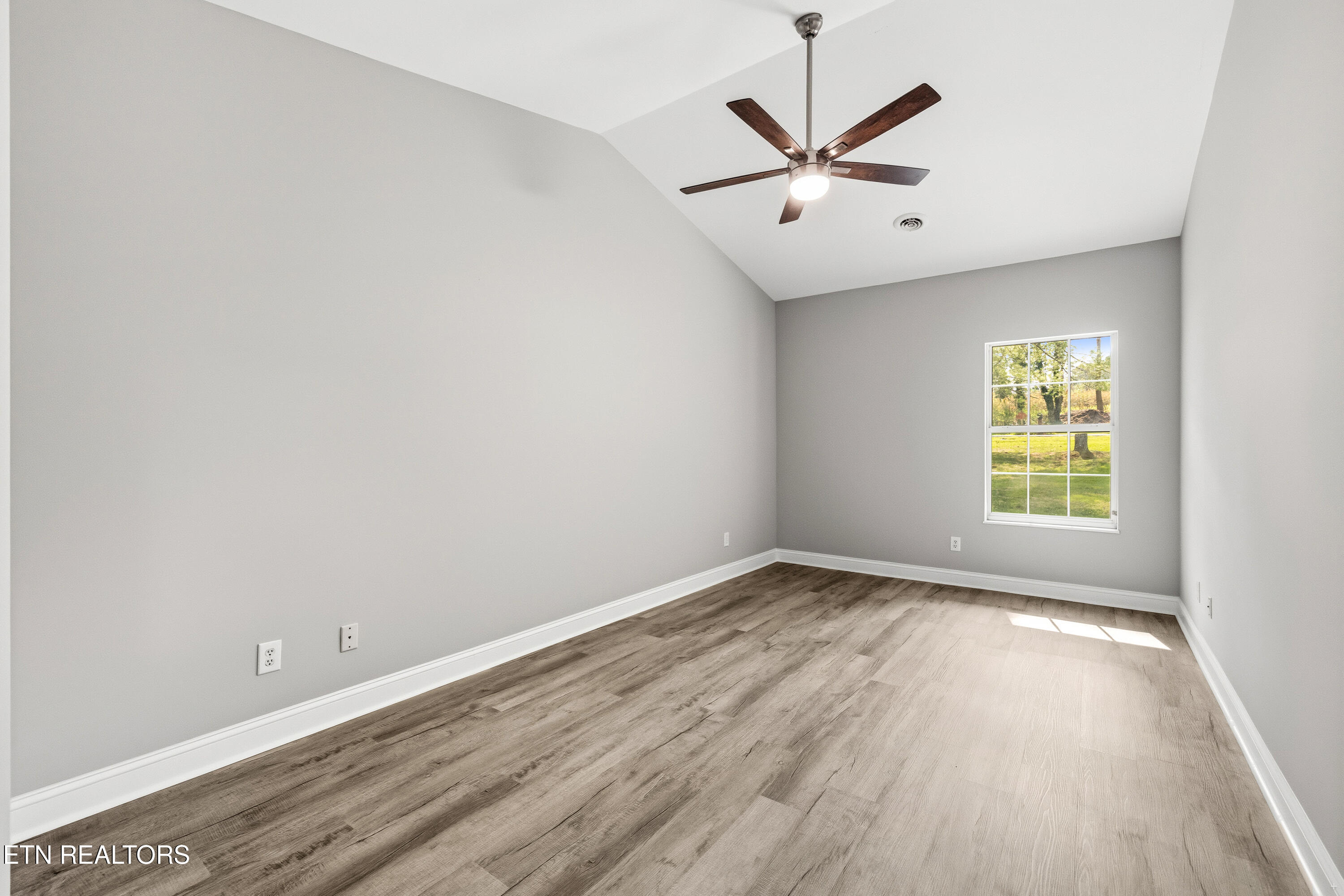 10020 Gate Post Way Knoxville TN 37931