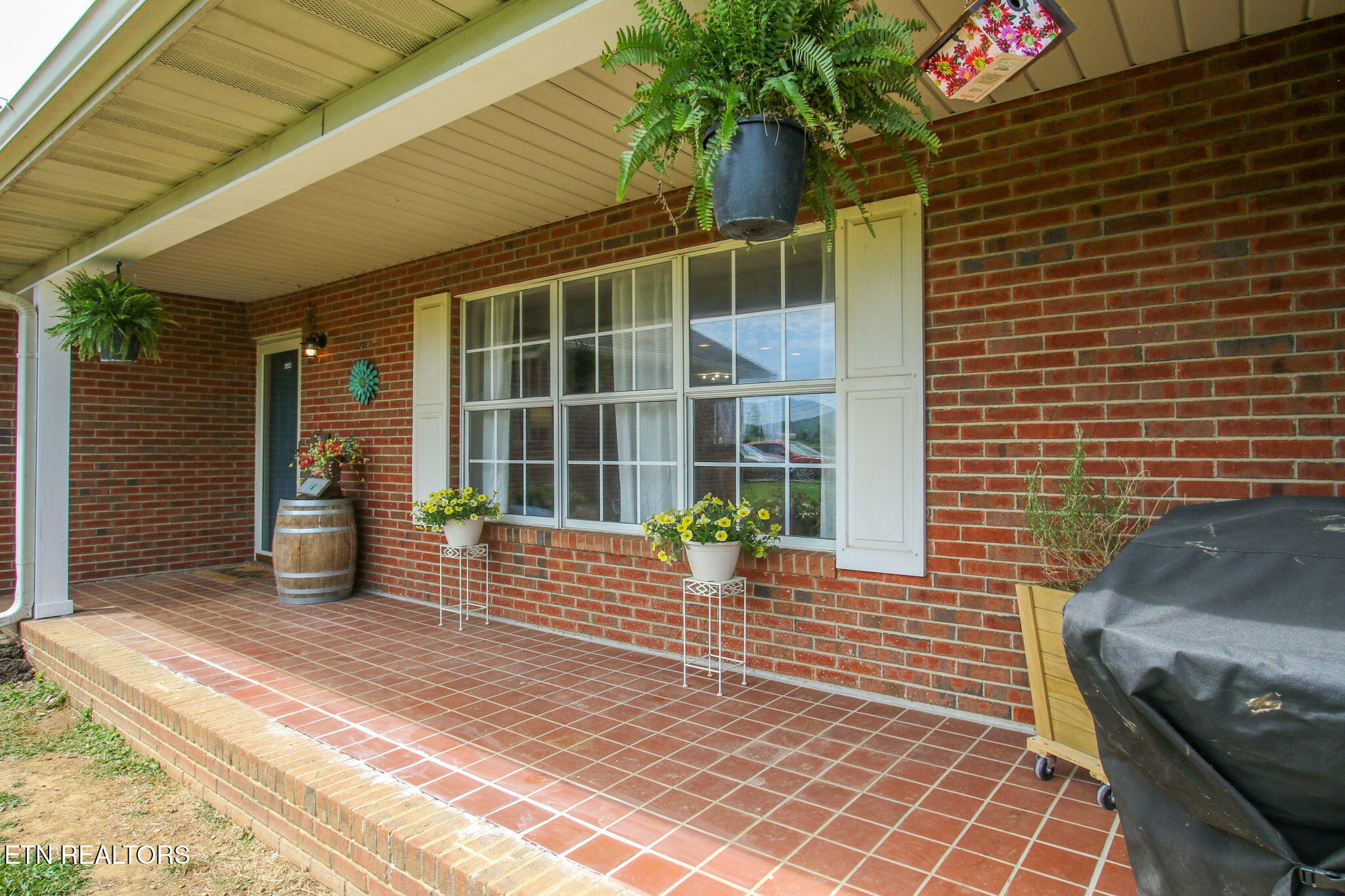 3909 Tuckaleechee Pike Maryville TN 37804