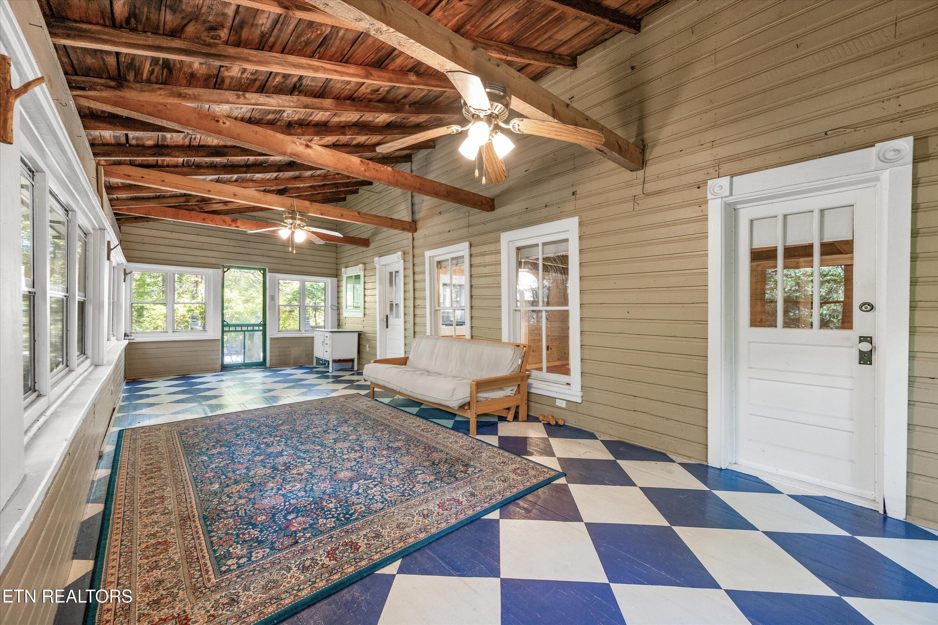6831 Old Walland Highway Townsend TN 37882