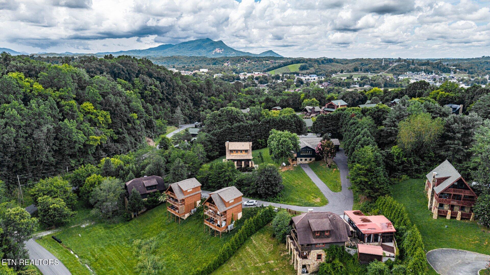 615 Rainbow Road Sevierville TN 37862