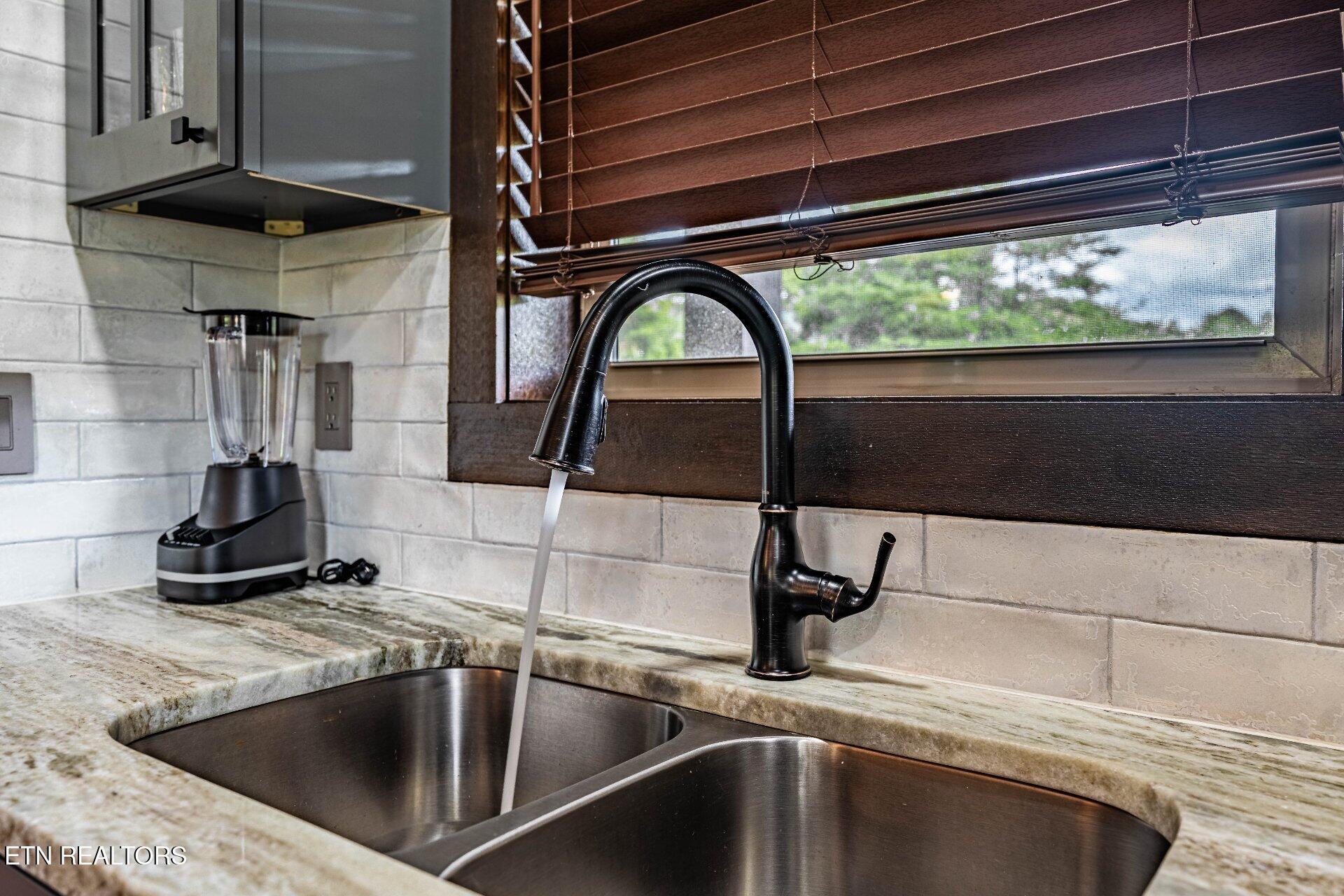 615 Rainbow Road Sevierville TN 37862