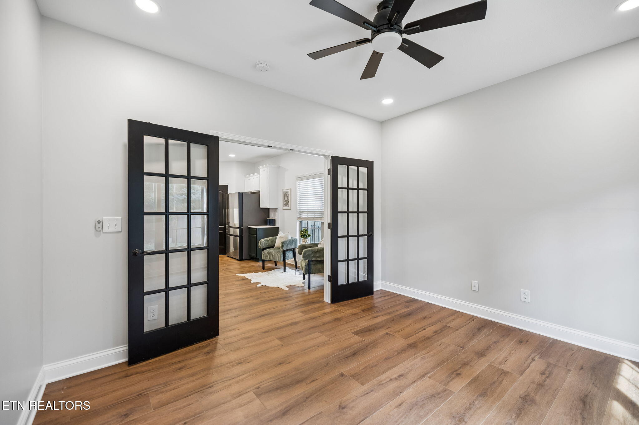 1124 Looking Glass Lane Knoxville TN 37919
