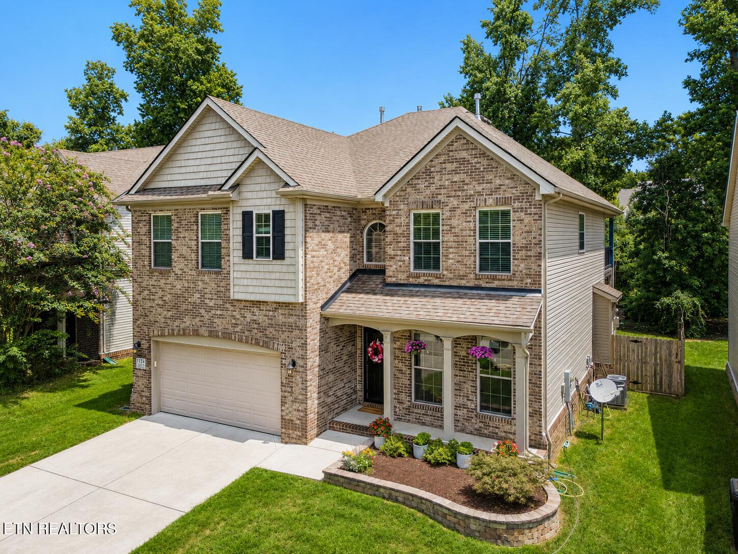 1124 Looking Glass Lane Knoxville TN 37919