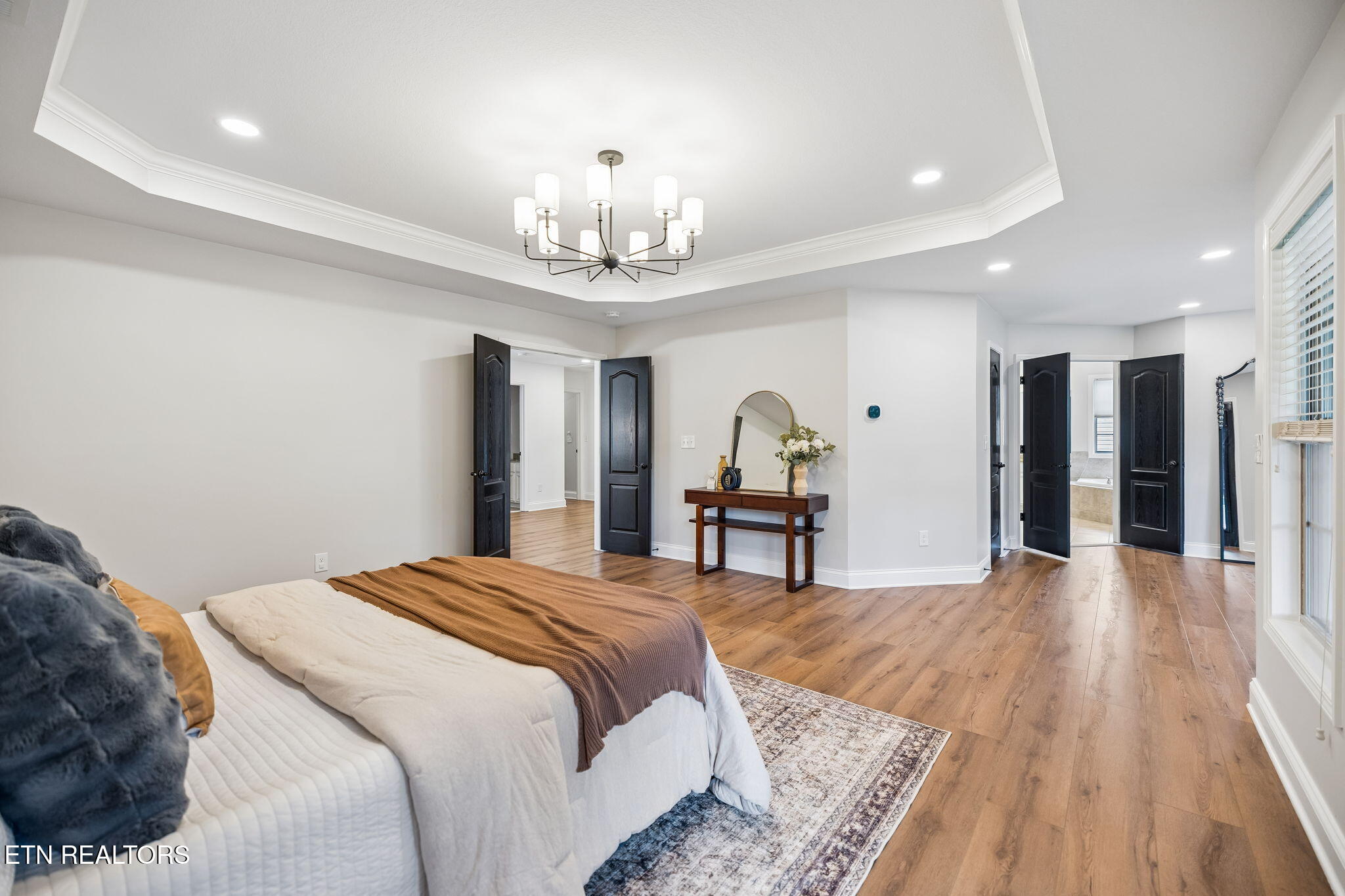 1124 Looking Glass Lane Knoxville TN 37919