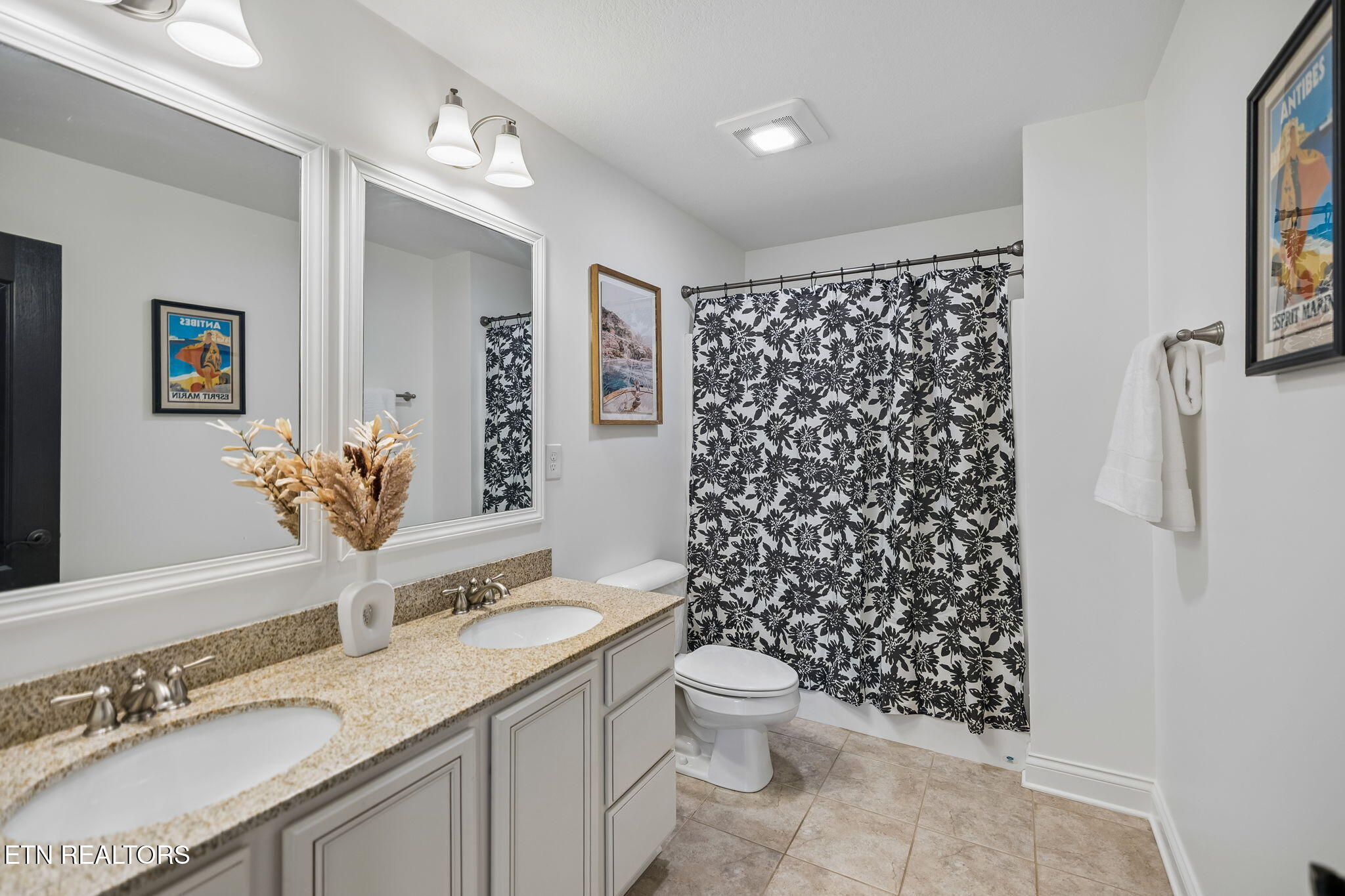 1124 Looking Glass Lane Knoxville TN 37919
