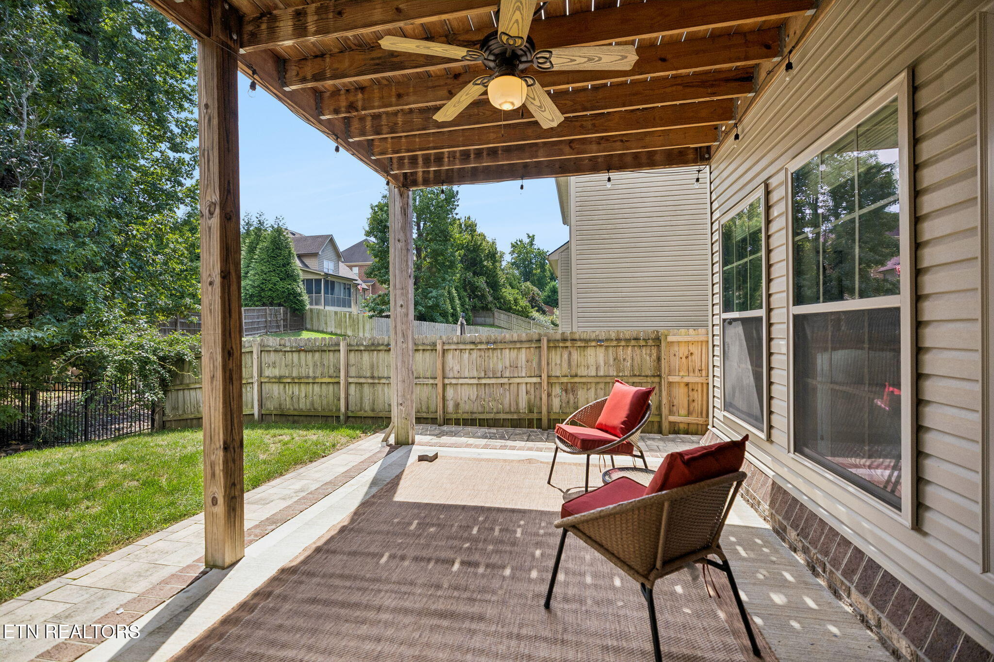 1124 Looking Glass Lane Knoxville TN 37919