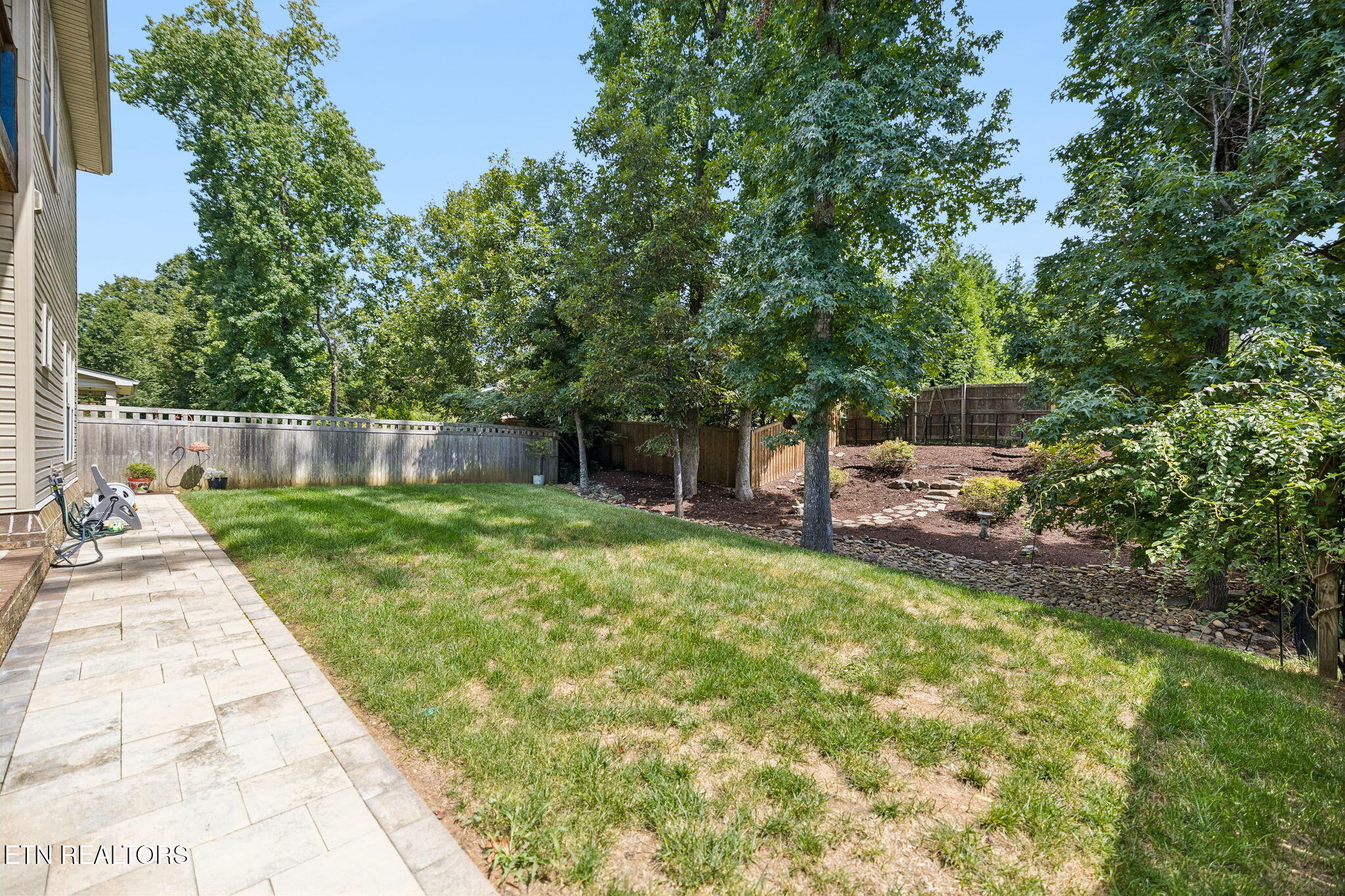 1124 Looking Glass Lane Knoxville TN 37919