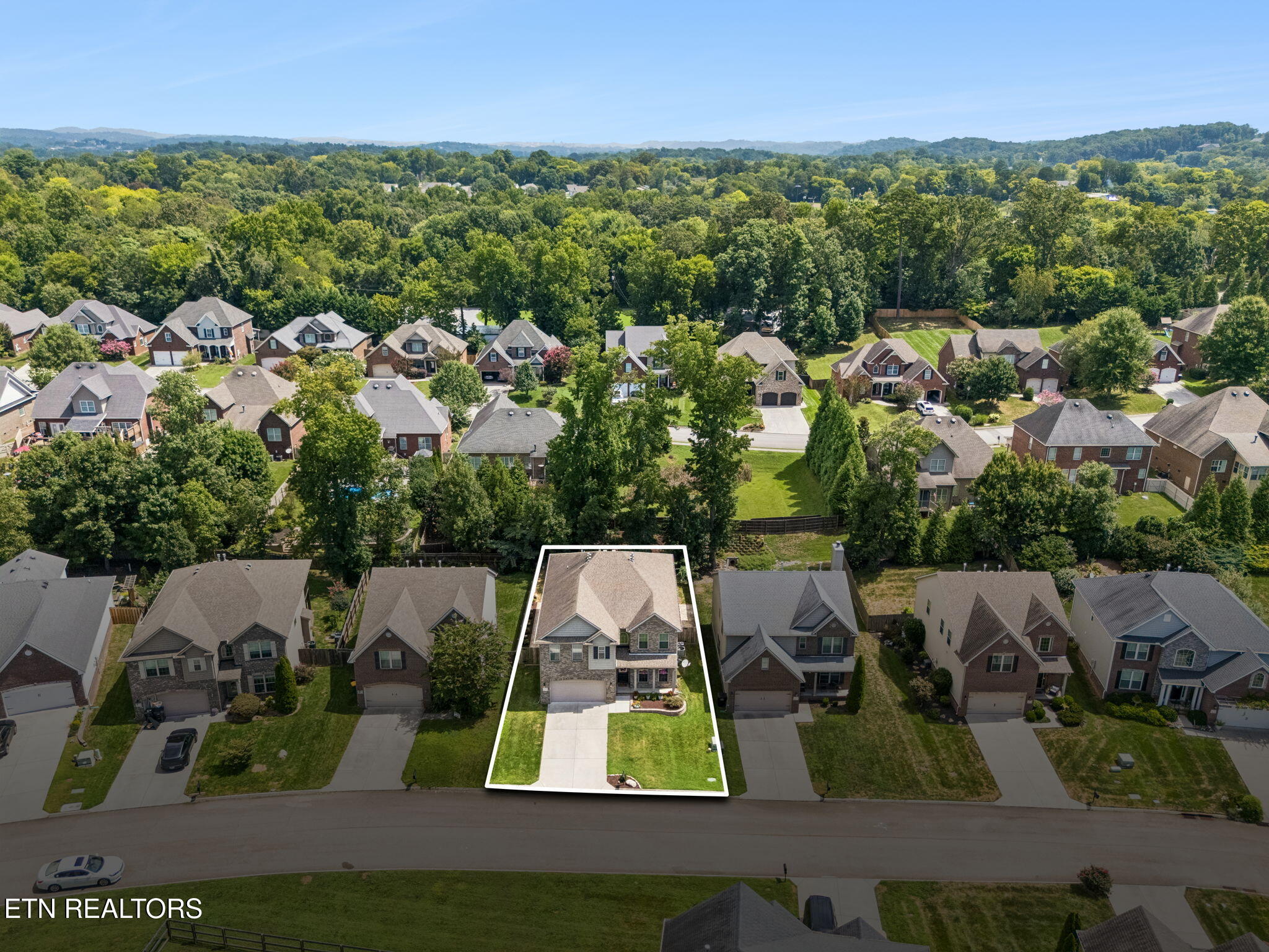 1124 Looking Glass Lane Knoxville TN 37919