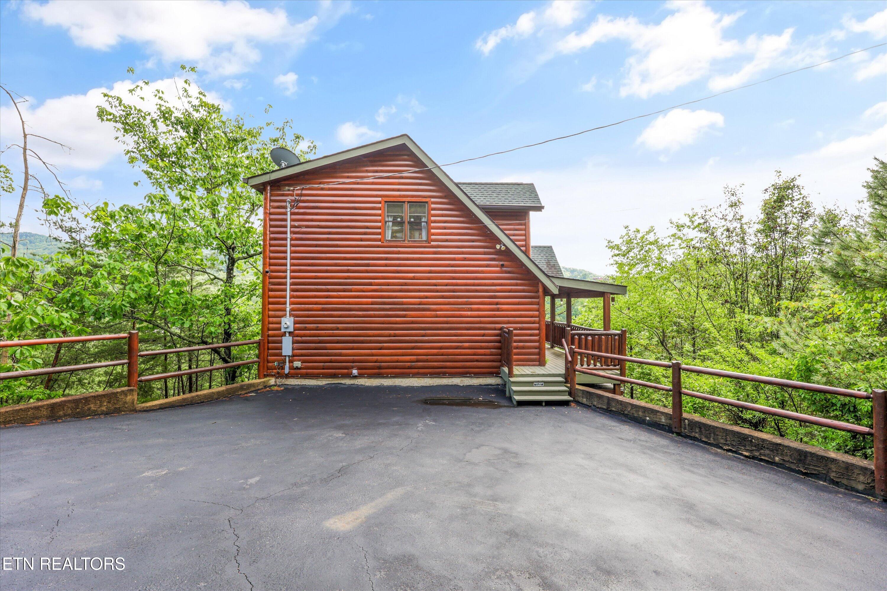 1560 Starwood Way Sevierville TN 37862