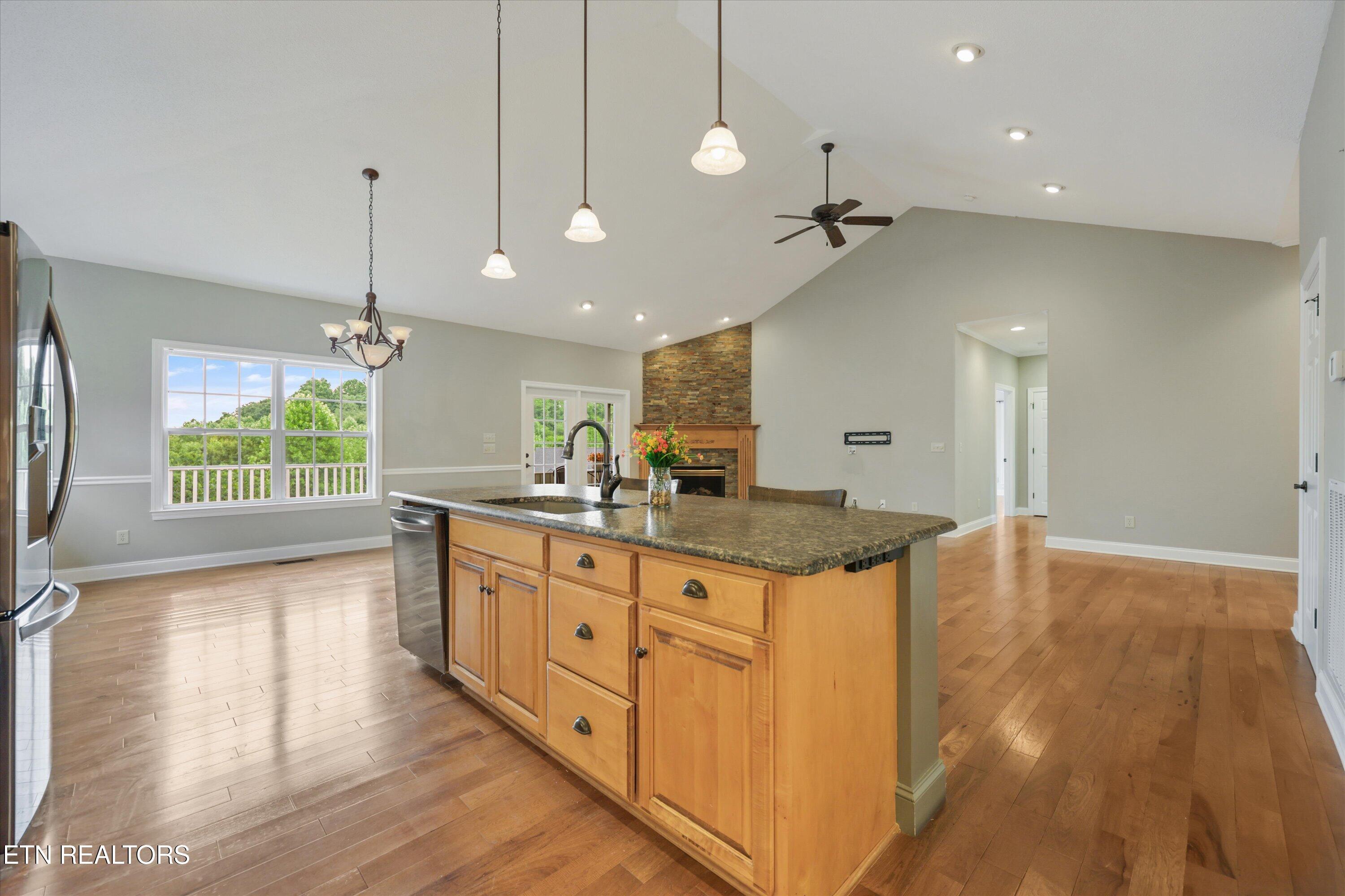 145 Nunyu Trail Vonore TN 37885