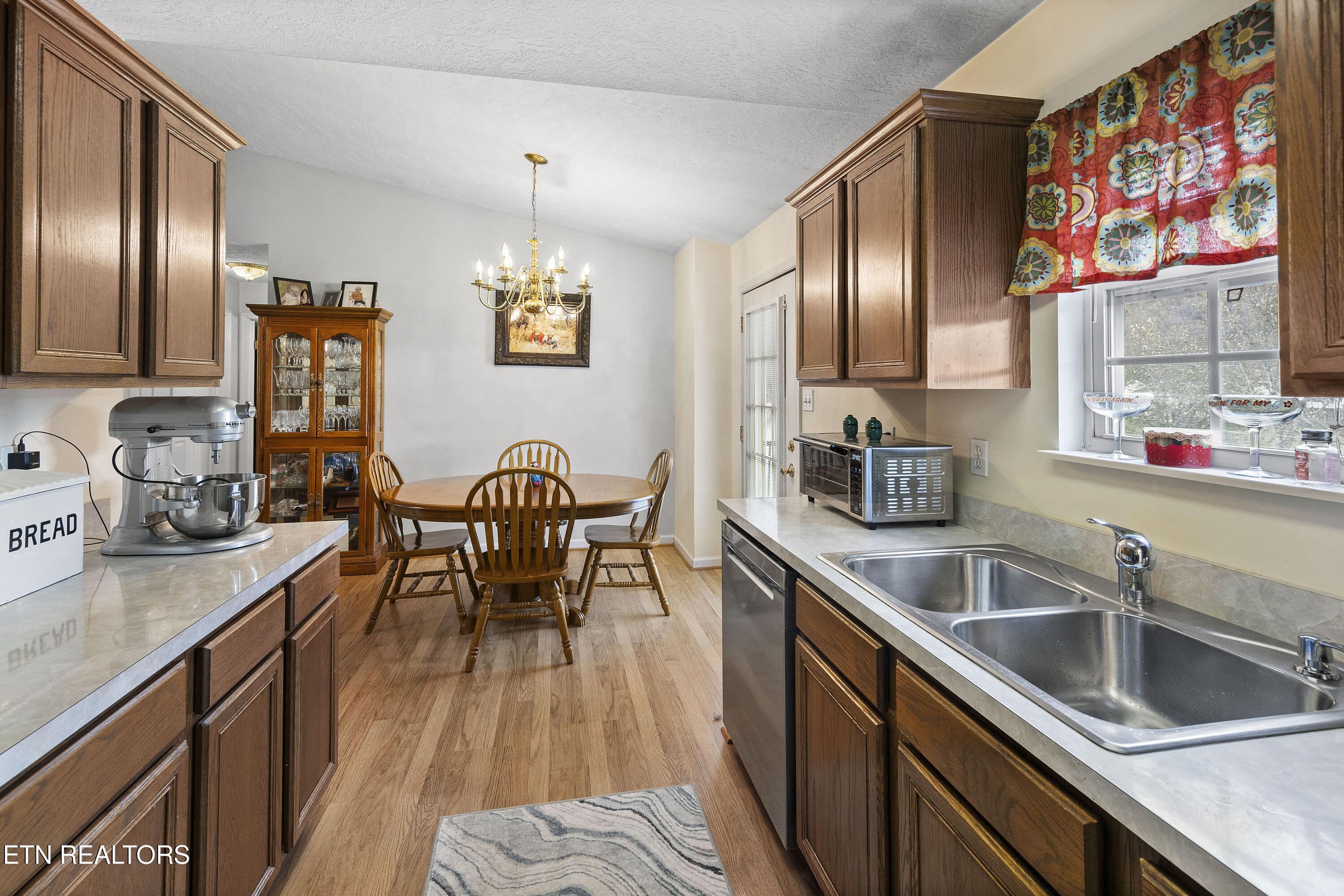 7591 Rising Brooks Lane Knoxville TN 37918