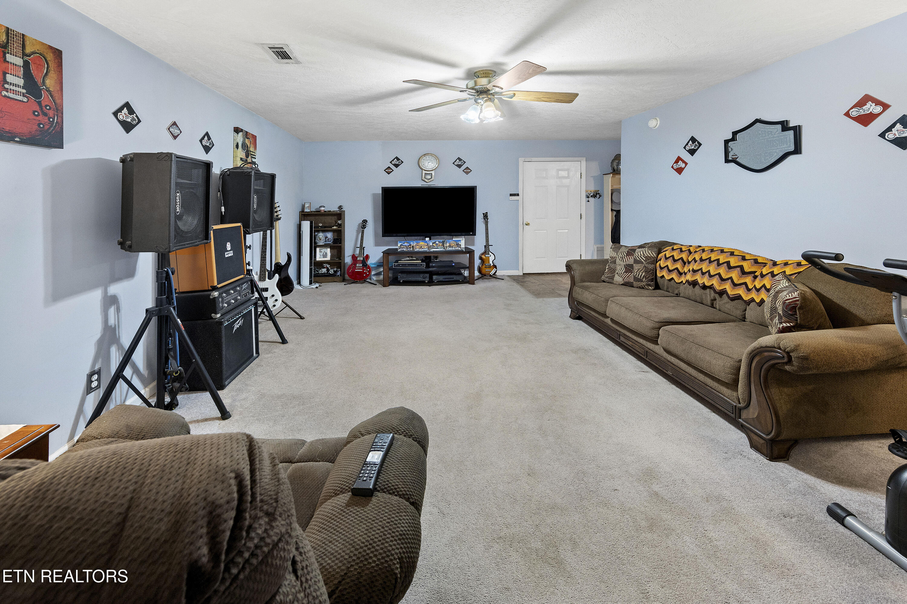 7591 Rising Brooks Lane Knoxville TN 37918