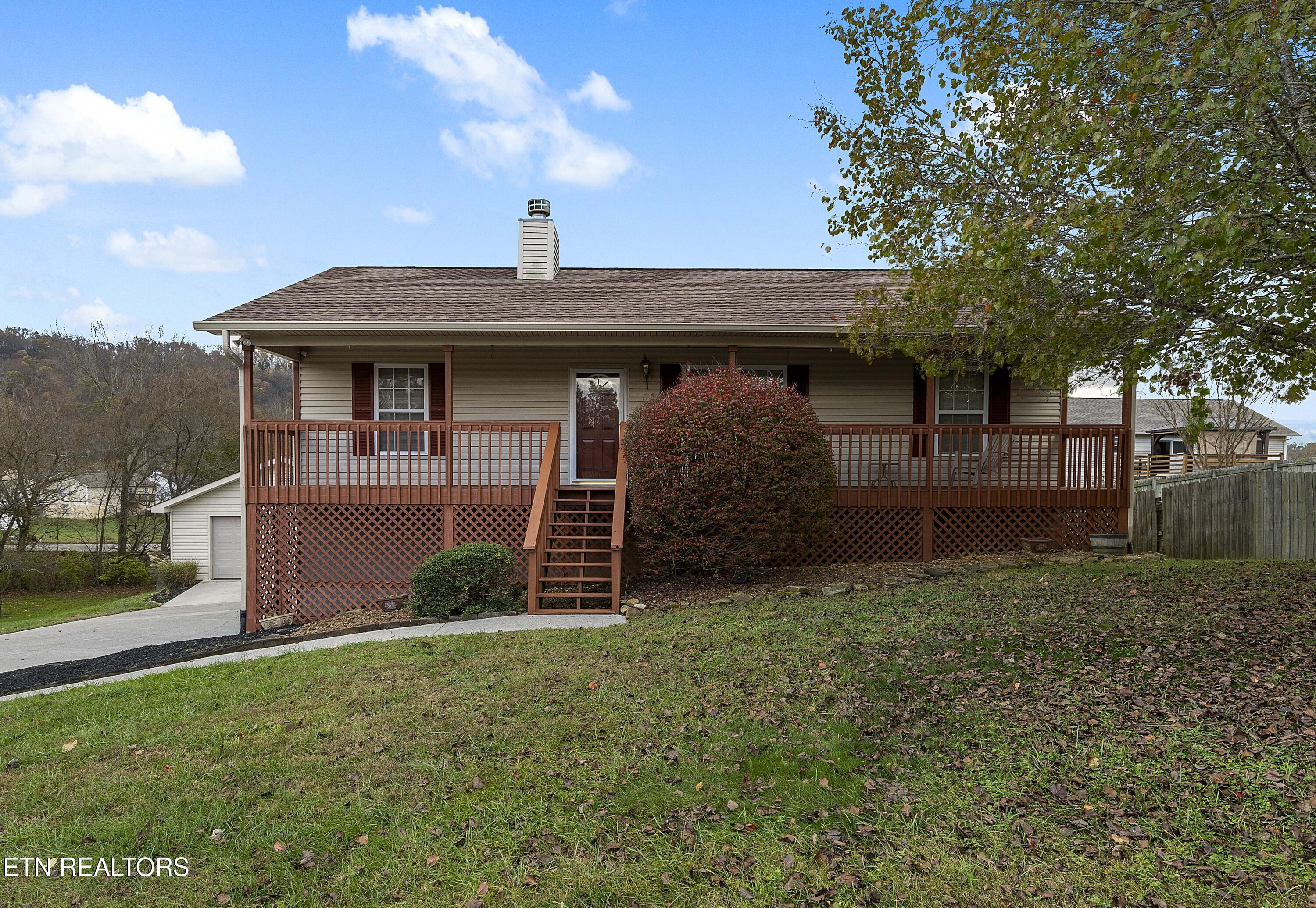 7591 Rising Brooks Lane Knoxville TN 37918
