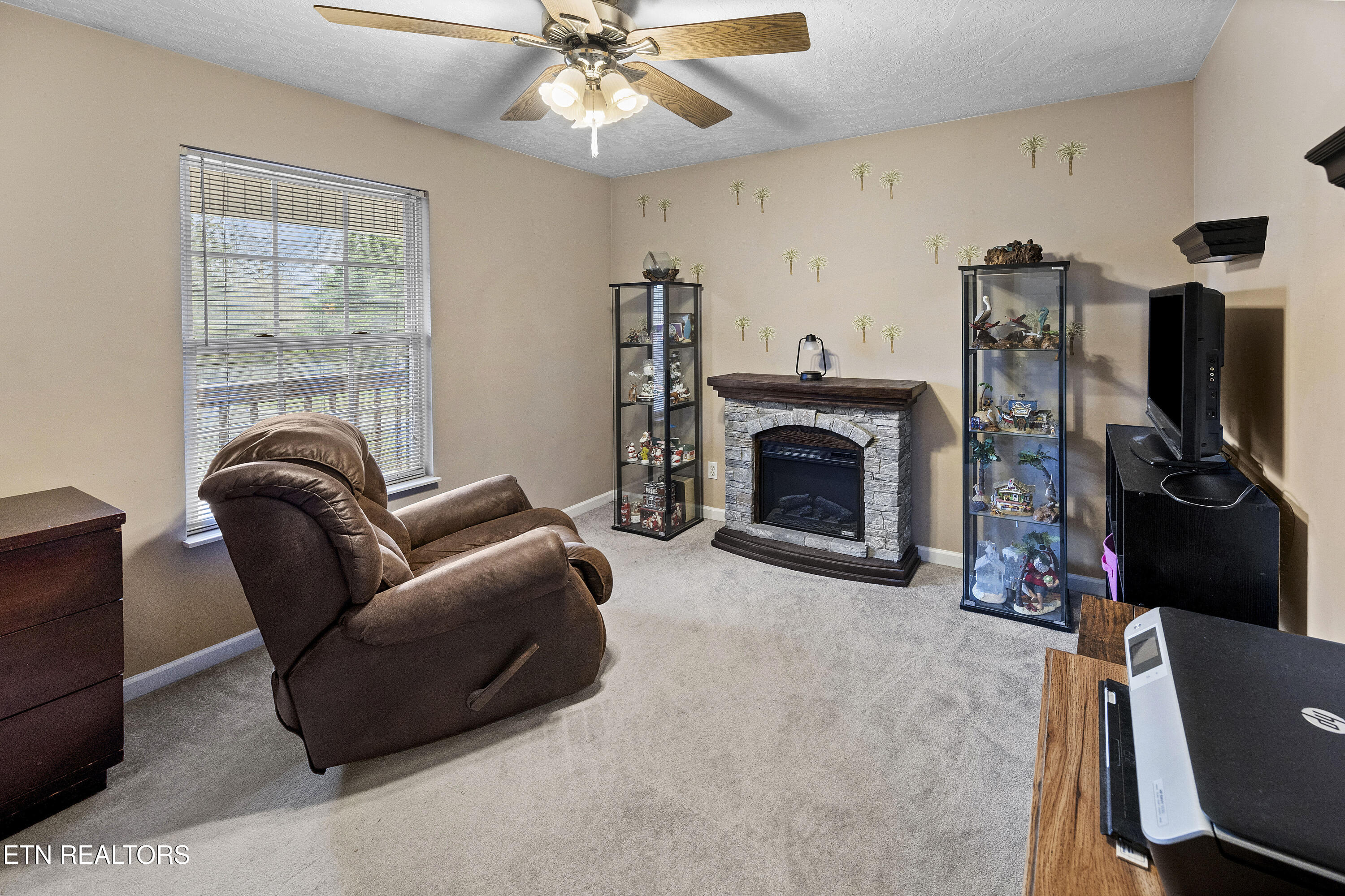 7591 Rising Brooks Lane Knoxville TN 37918