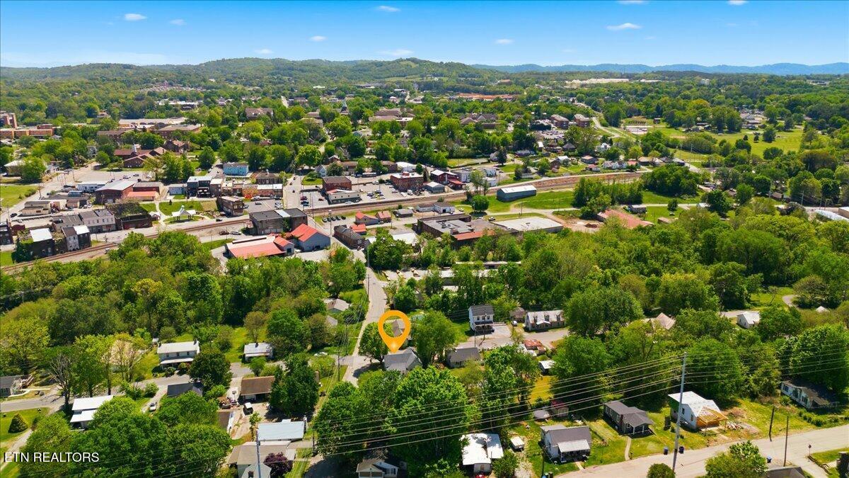 702 W Rhoten Street Jefferson City TN 37760