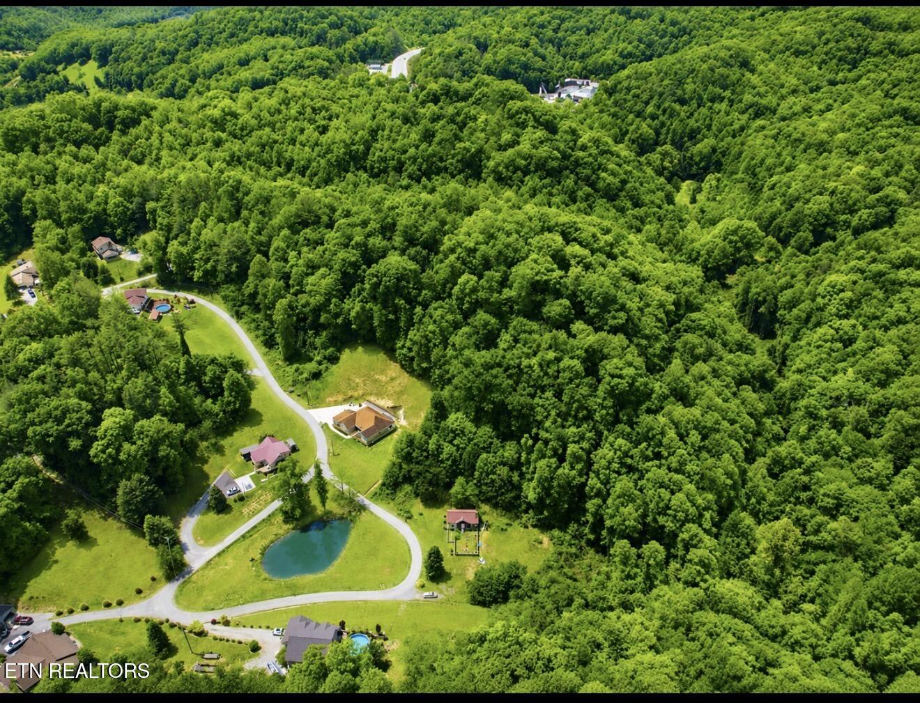 630 Country Estates Road Baxter KY 40806