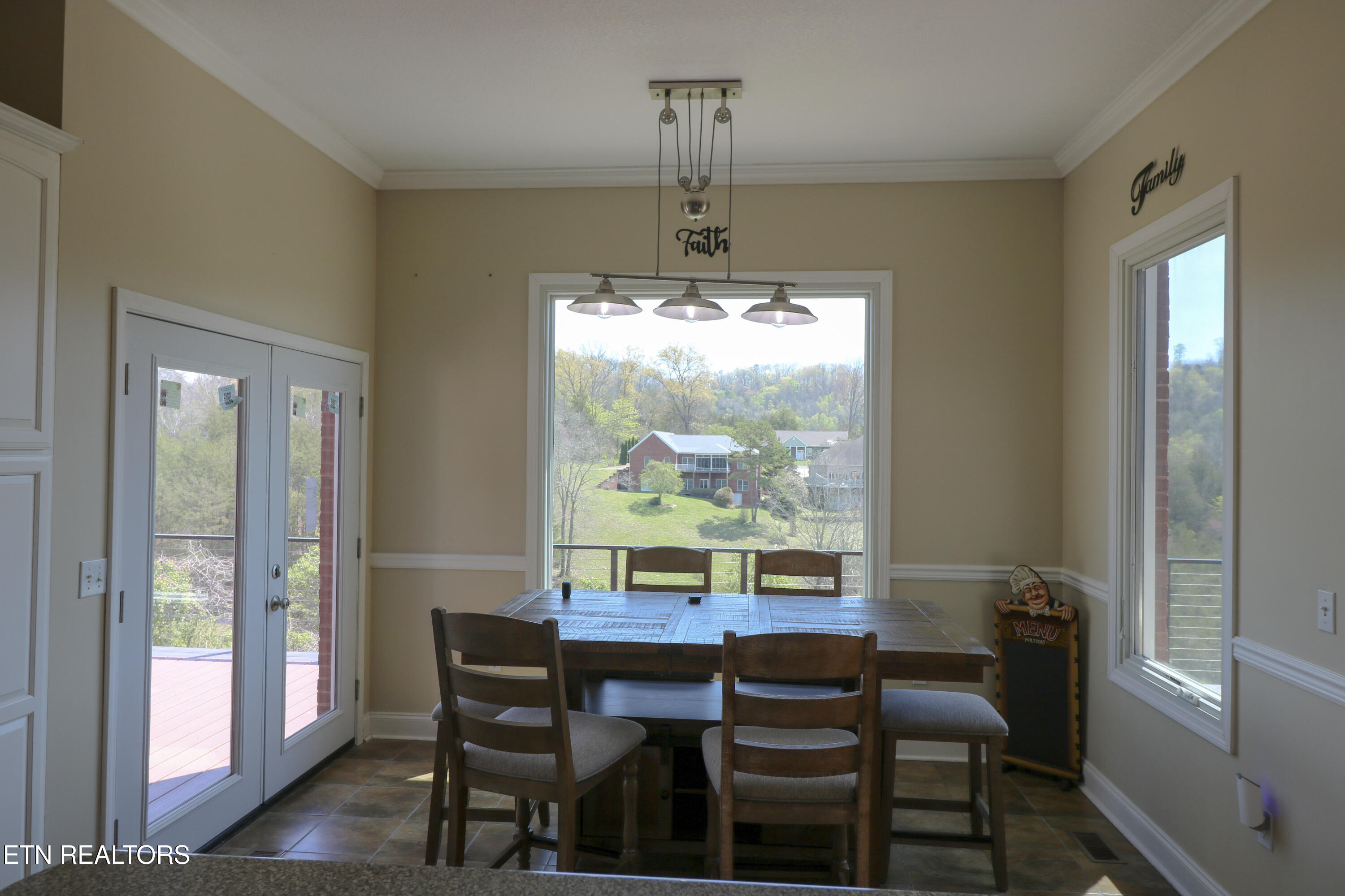 123 Double Tee Court Tazewell TN 37879
