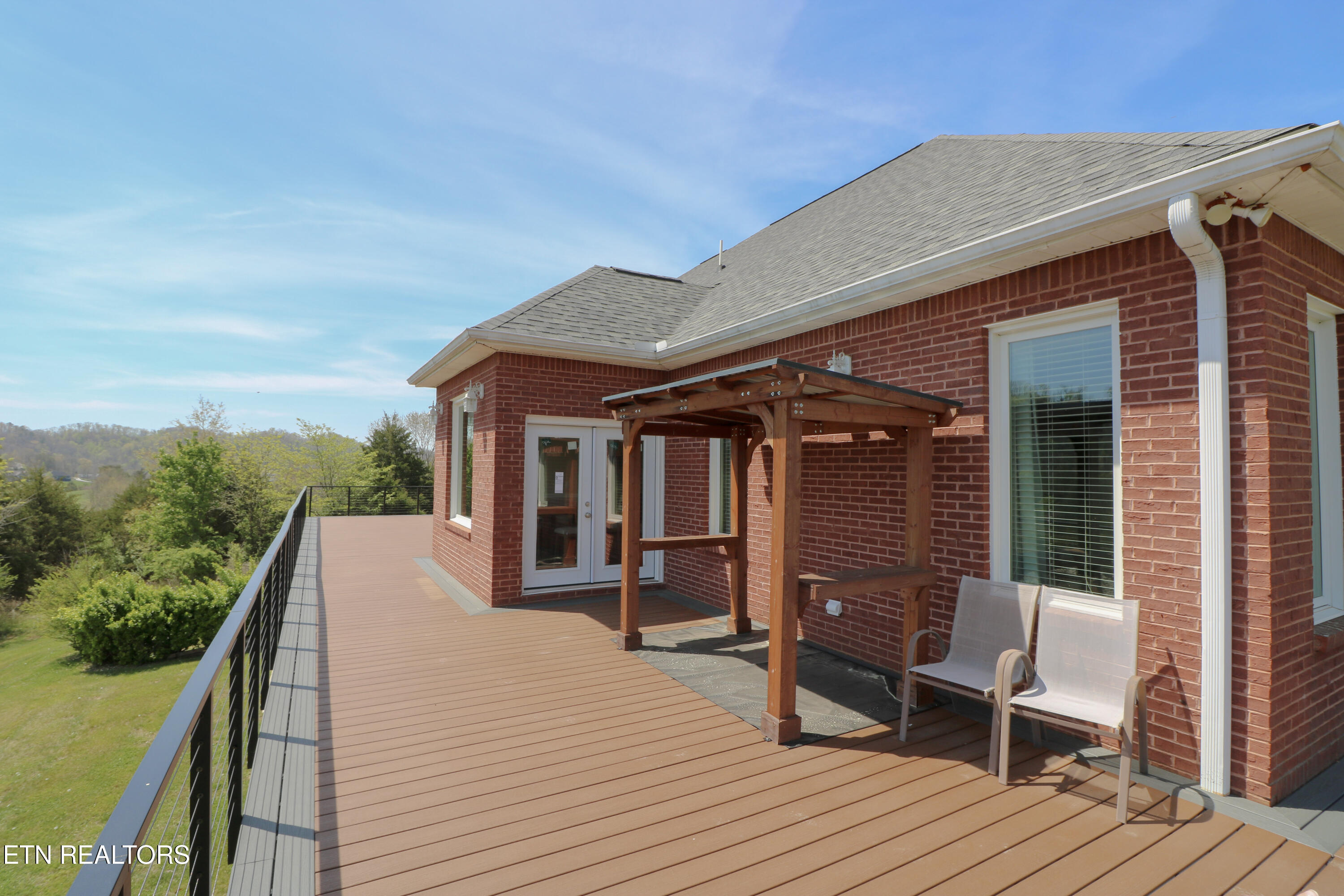 123 Double Tee Court Tazewell TN 37879