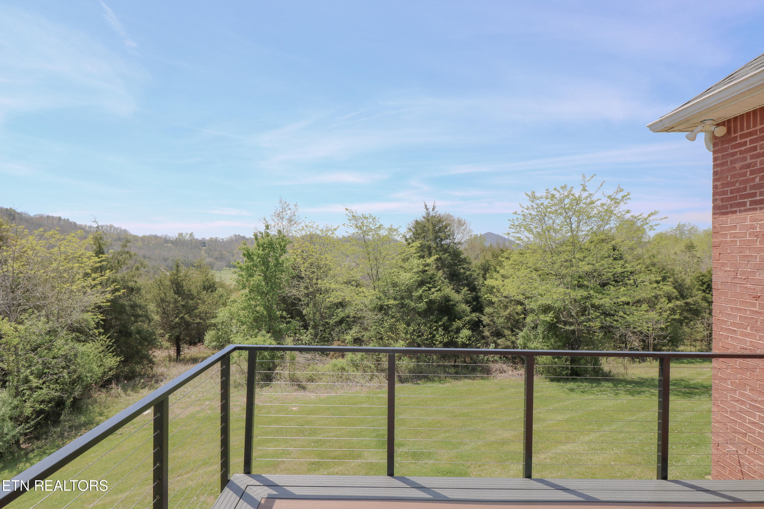 123 Double Tee Court Tazewell TN 37879