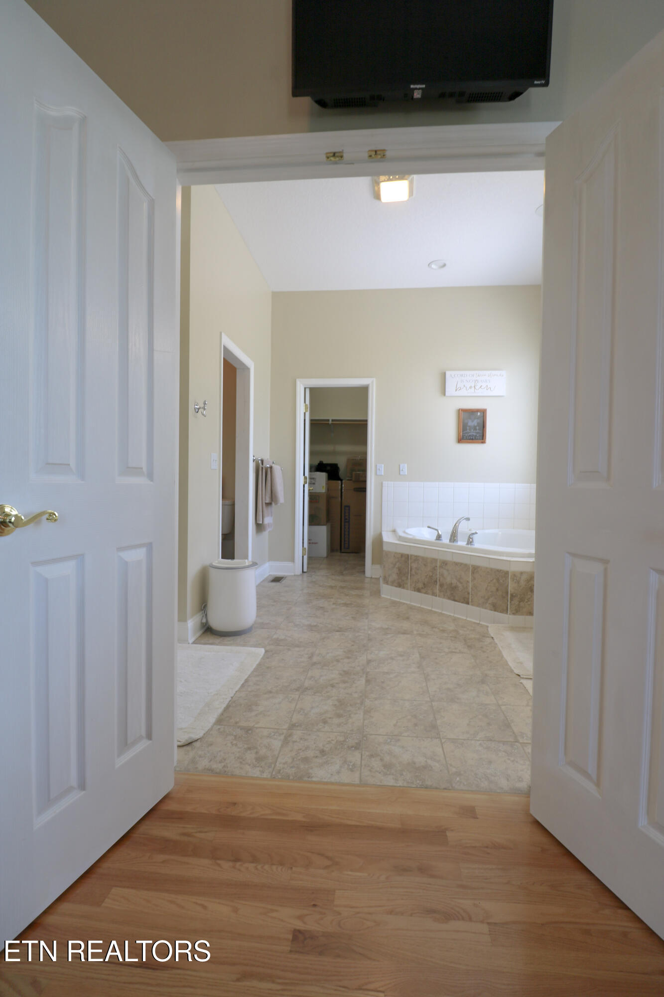 123 Double Tee Court Tazewell TN 37879