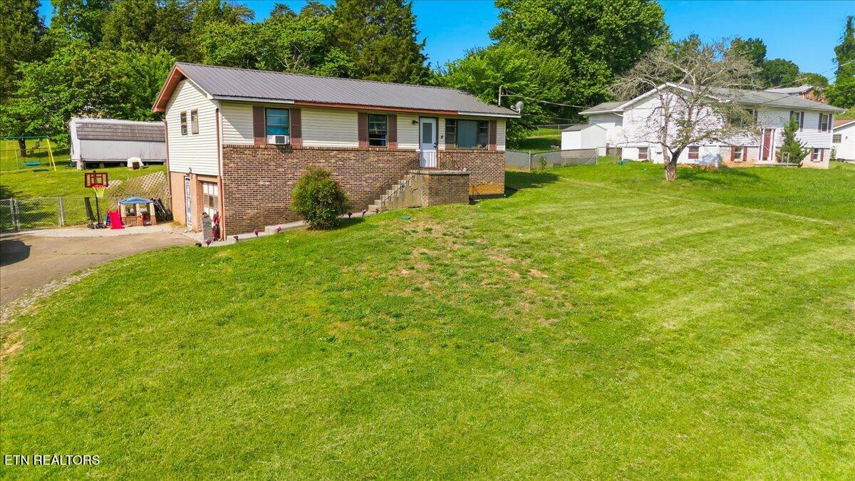 6217 Renee Road Corryton TN 37721