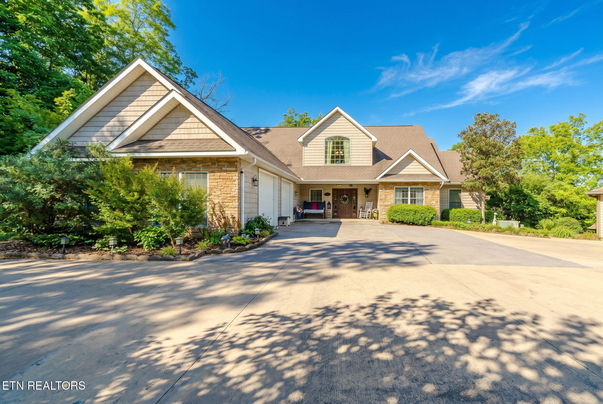 1279 Clabo Lane Sevierville TN 37876