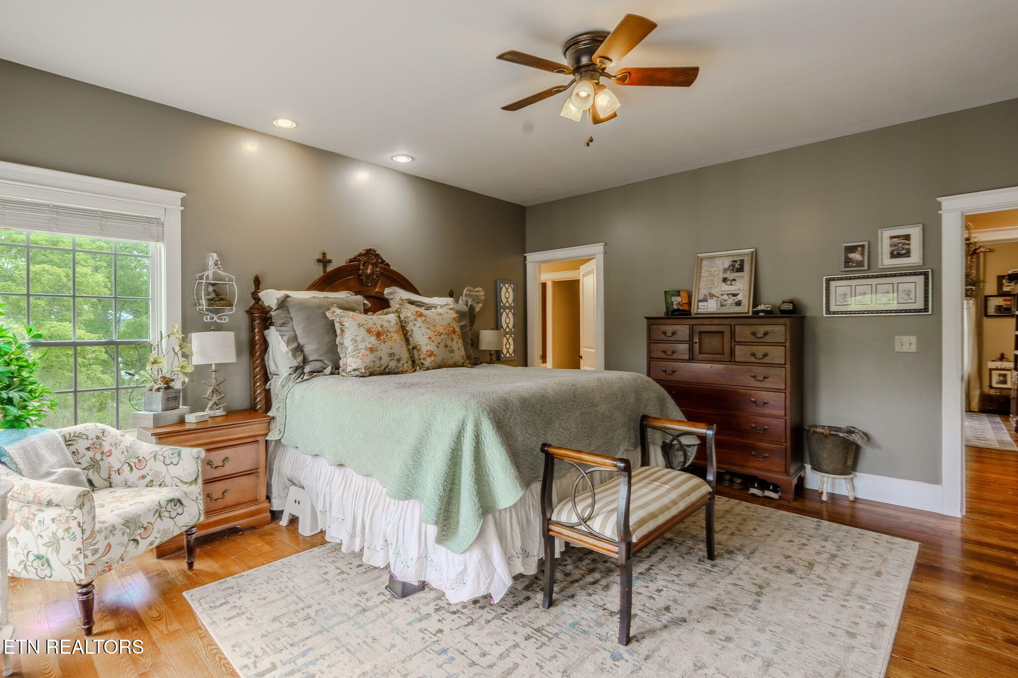 1279 Clabo Lane Sevierville TN 37876