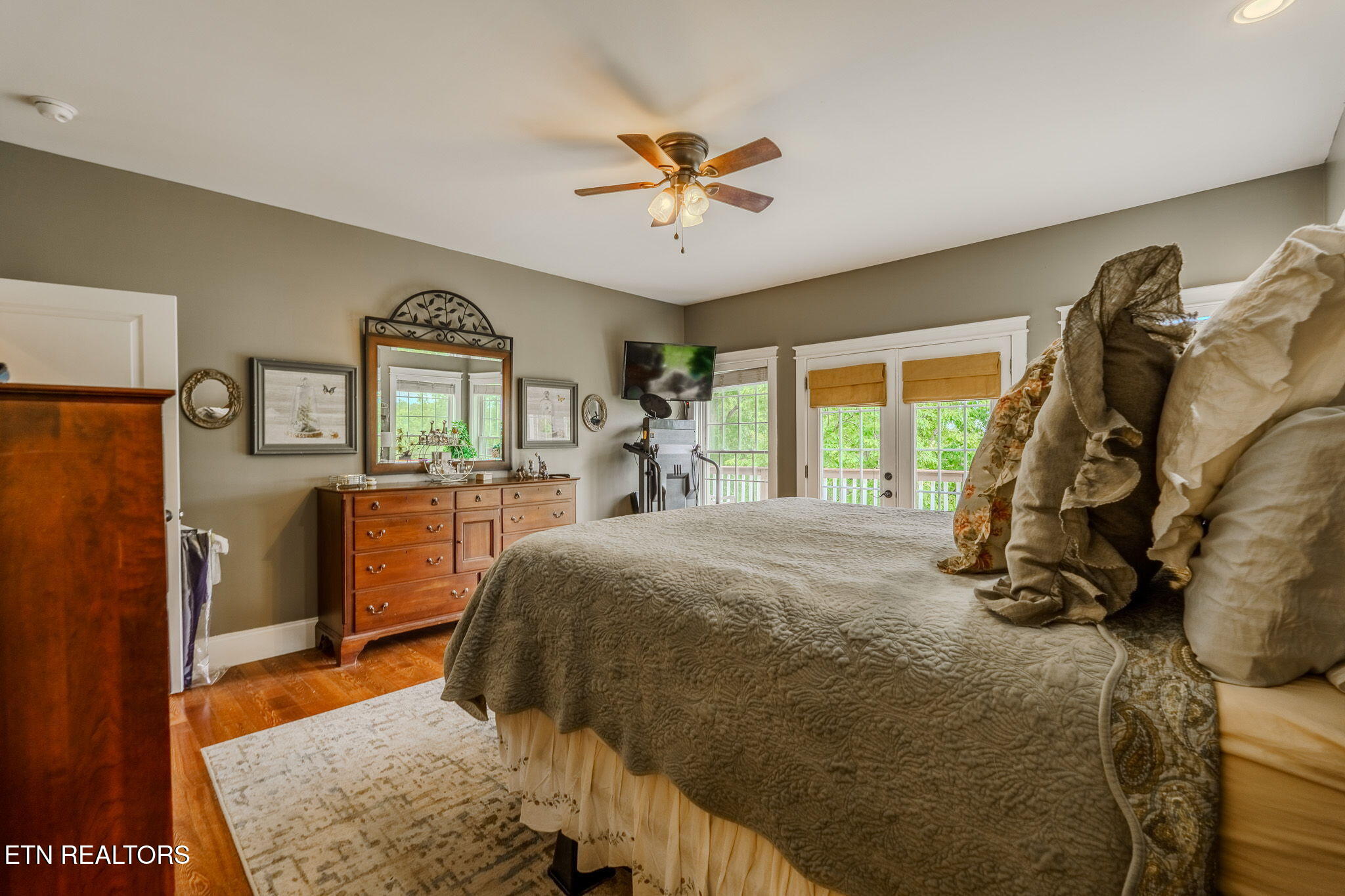 1279 Clabo Lane Sevierville TN 37876