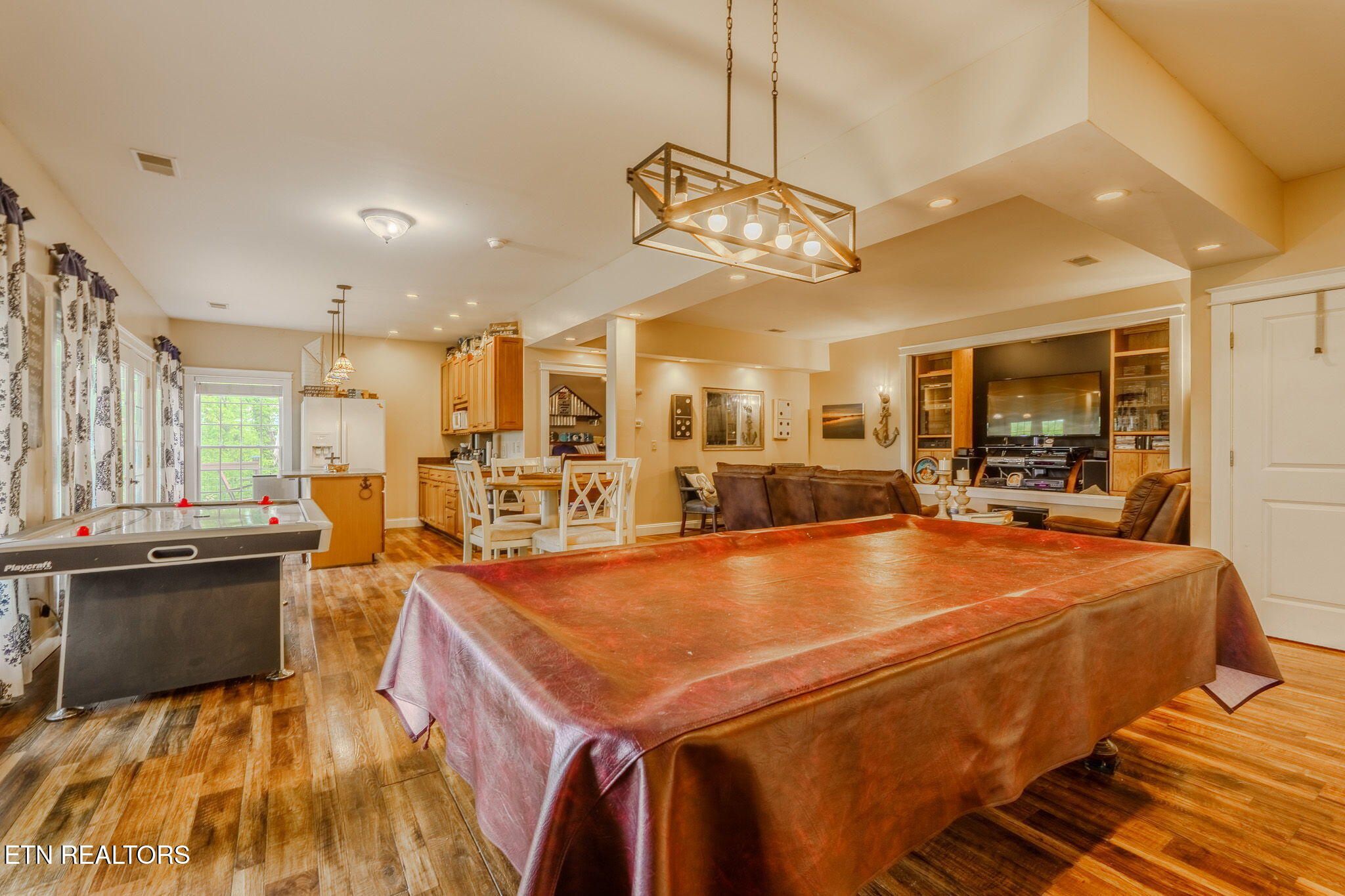 1279 Clabo Lane Sevierville TN 37876