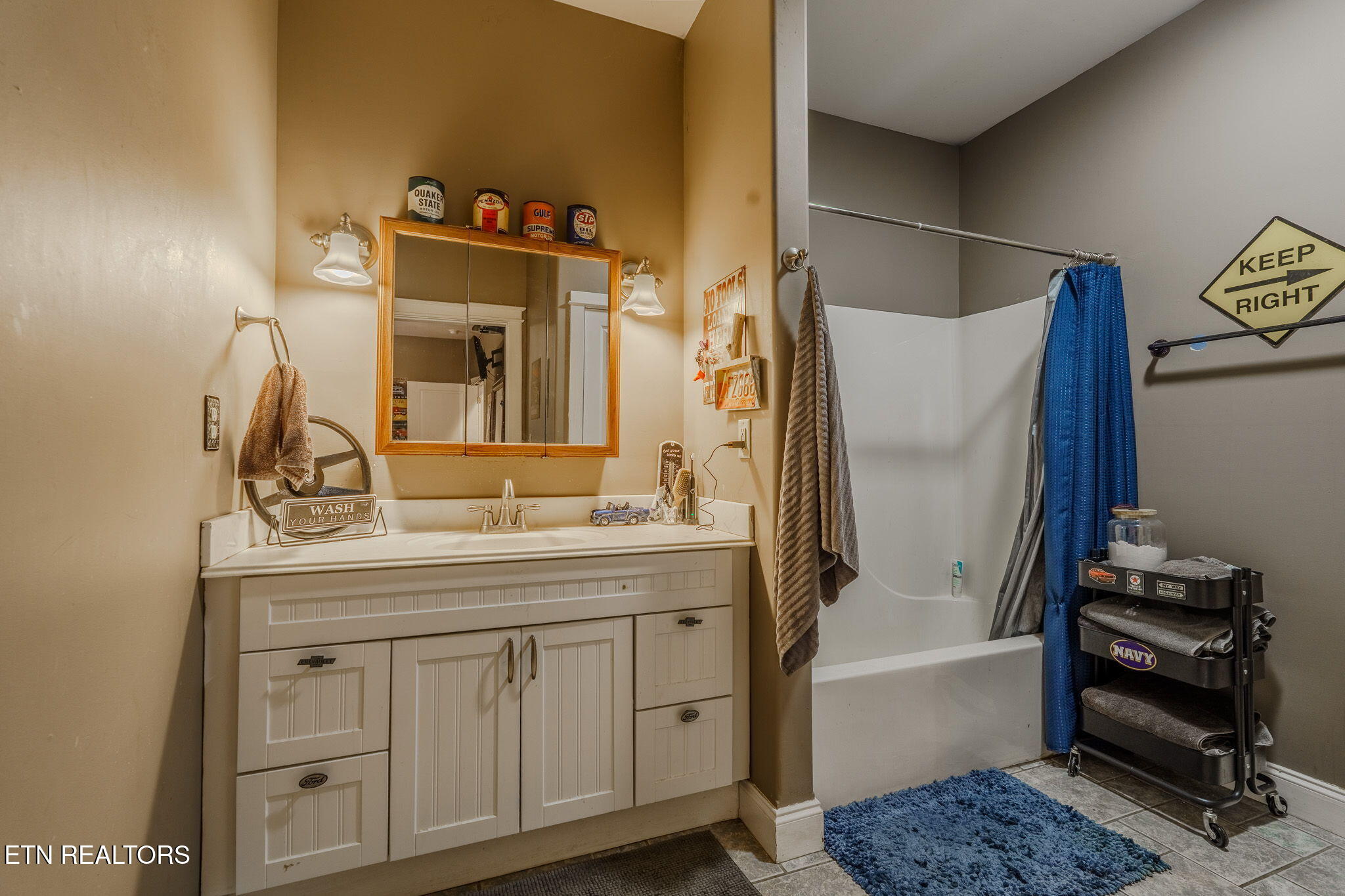1279 Clabo Lane Sevierville TN 37876