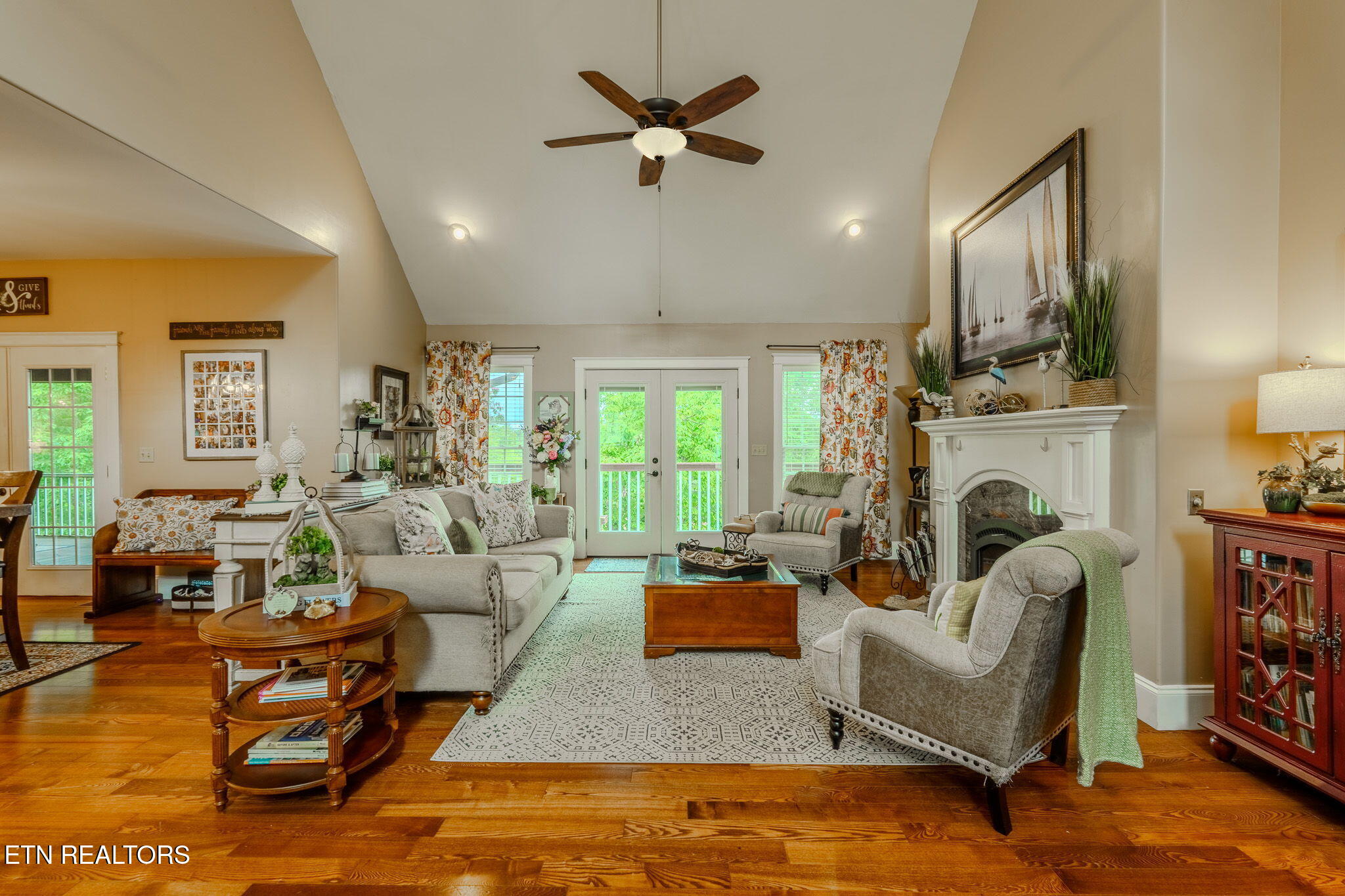 1279 Clabo Lane Sevierville TN 37876