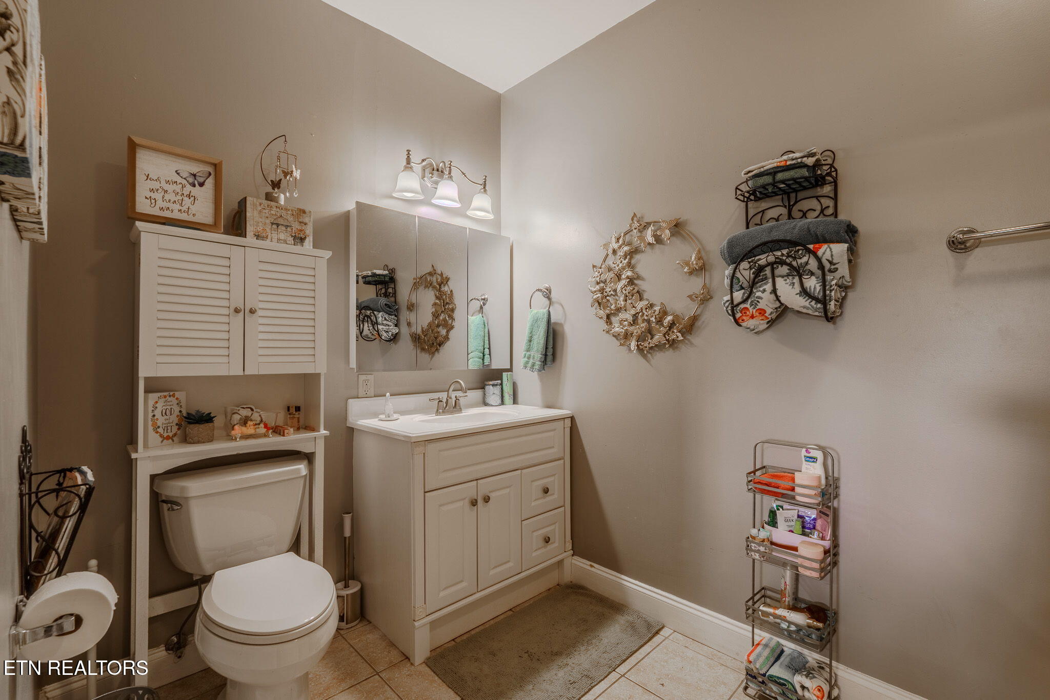 1279 Clabo Lane Sevierville TN 37876